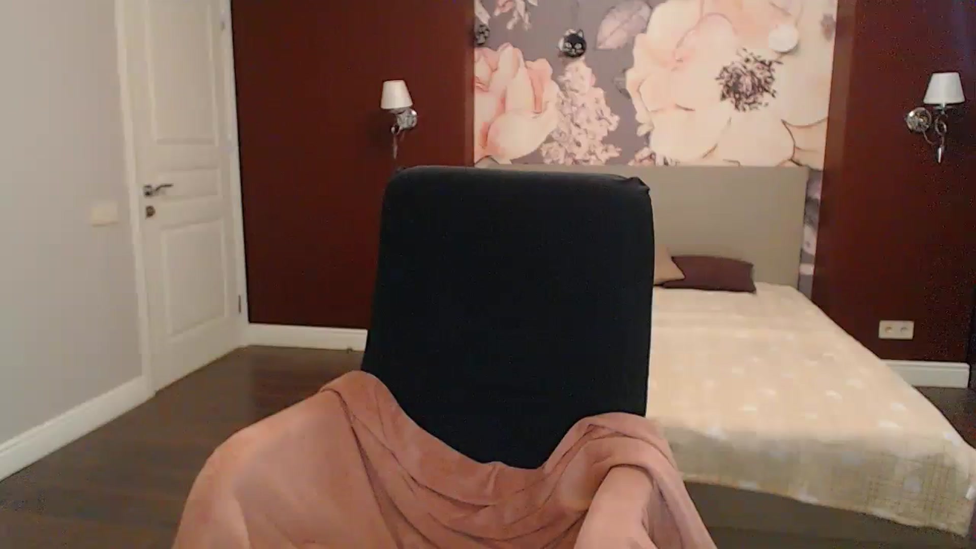 Gallery image thumbnail from Karina_Mils's myfreecams stream on, 02/29/2024, 09:49 image 5 of 20