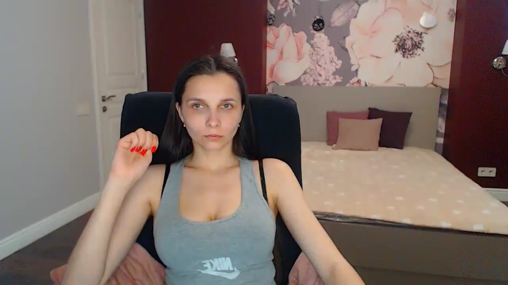 Gallery image thumbnail from Karina_Mils's myfreecams stream on, 05/10/2024, 14:29 image 10 of 20
