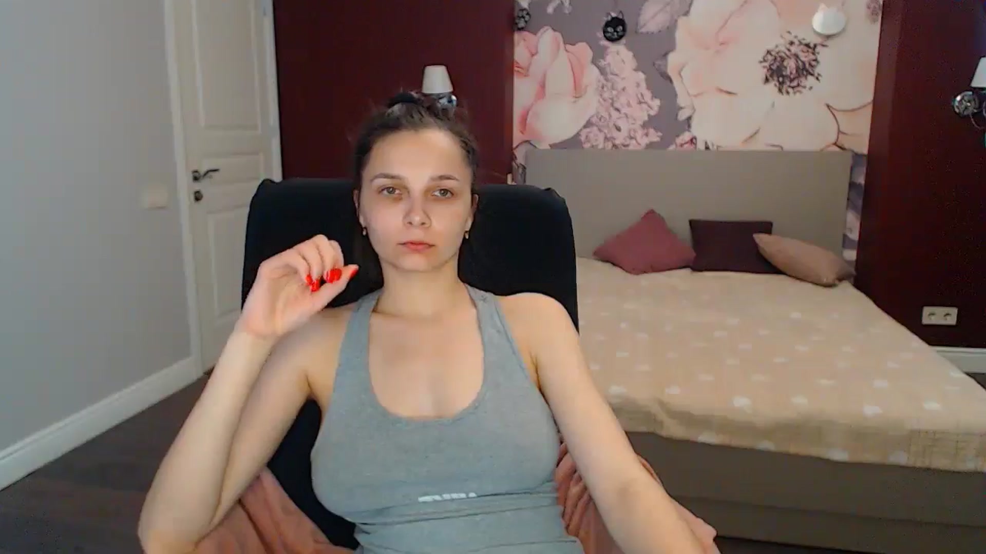 Gallery image thumbnail from Karina_Mils's myfreecams stream on, 05/13/2024, 11:08 image 9 of 20