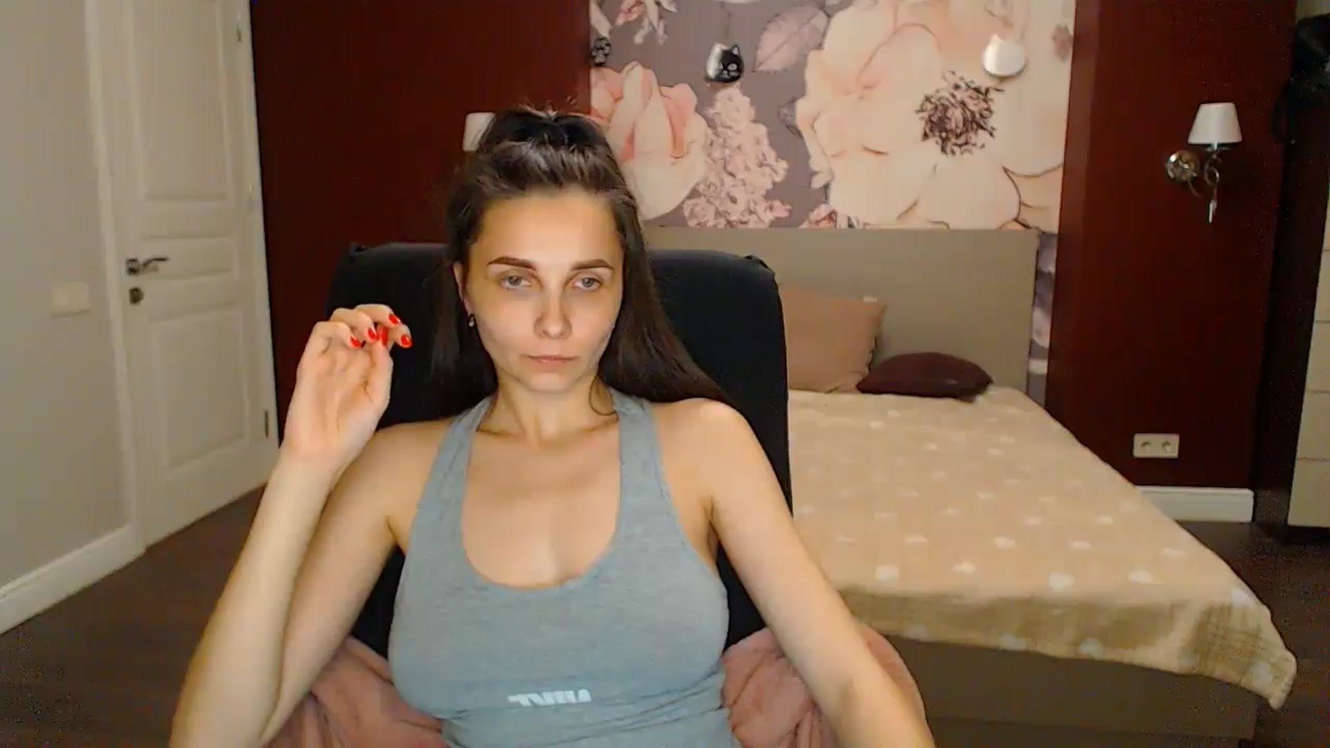 Gallery image thumbnail from Karina_Mils's myfreecams stream on, 05/25/2024, 18:24 image 20 of 20