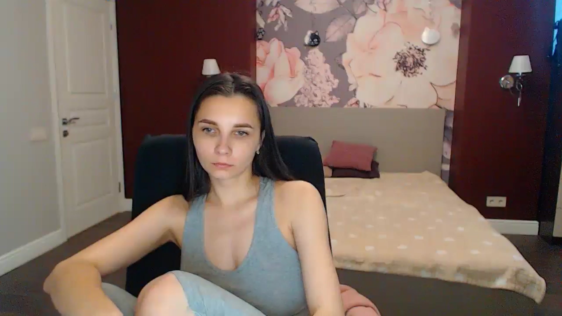 Gallery image thumbnail from Karina_Mils's myfreecams stream on, 05/30/2024, 11:20 image 3 of 20