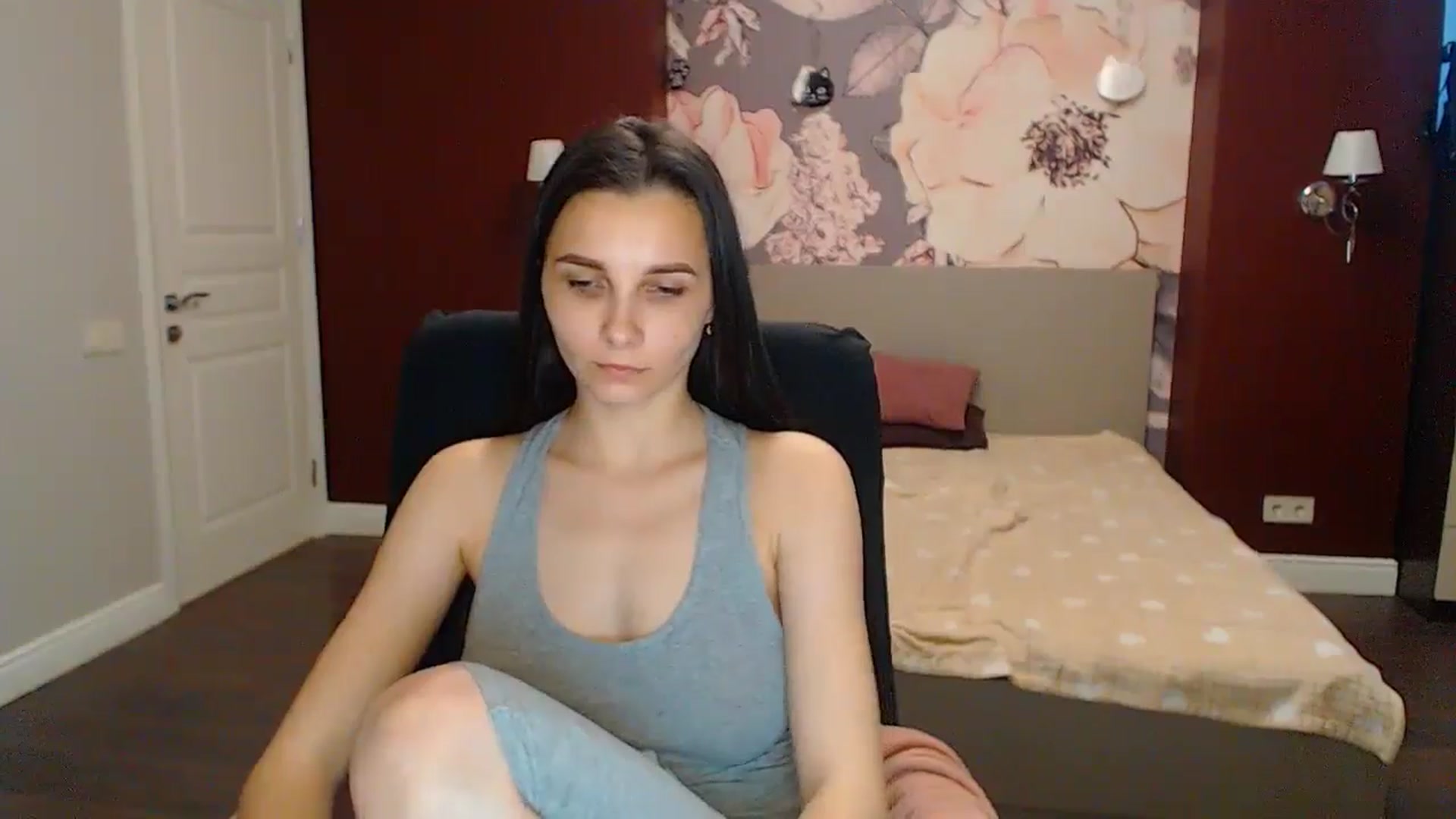 Gallery image thumbnail from Karina_Mils's myfreecams stream on, 05/30/2024, 11:20 image 19 of 20