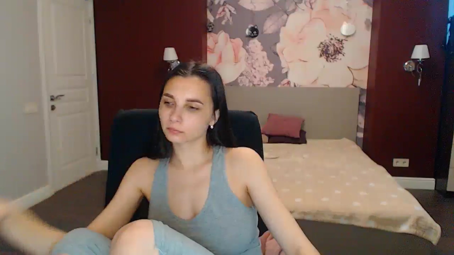 Gallery image thumbnail from Karina_Mils's myfreecams stream on, 05/30/2024, 11:20 image 5 of 20