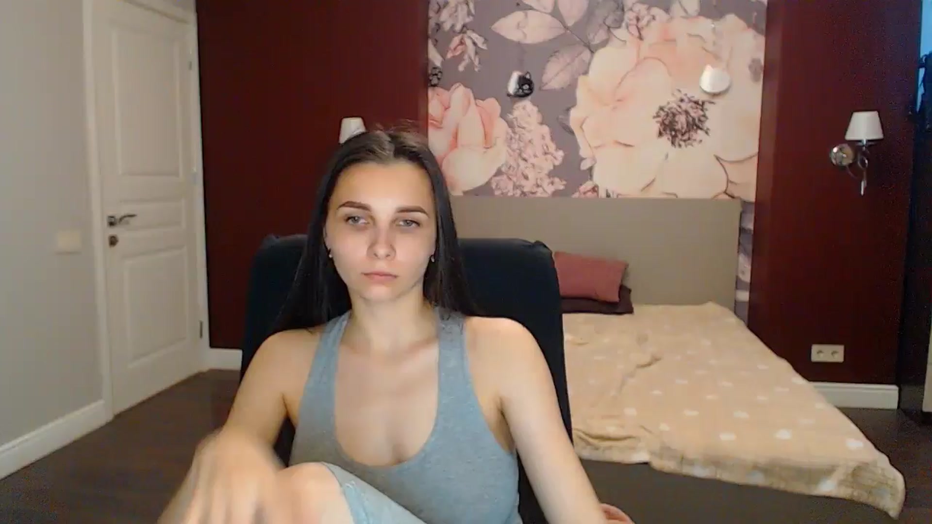 Gallery image thumbnail from Karina_Mils's myfreecams stream on, 05/30/2024, 11:37 image 10 of 20
