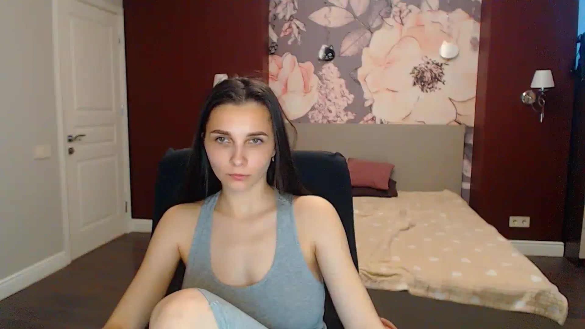 Gallery image thumbnail from Karina_Mils's myfreecams stream on, 05/30/2024, 11:37 image 4 of 20