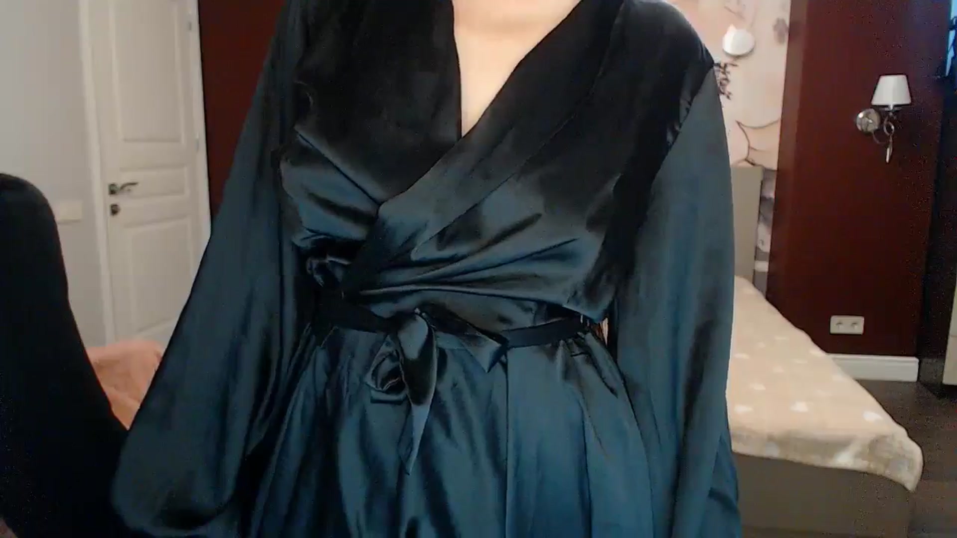 Gallery image thumbnail from Karina_Mils's myfreecams stream on, 05/30/2024, 11:37 image 20 of 20