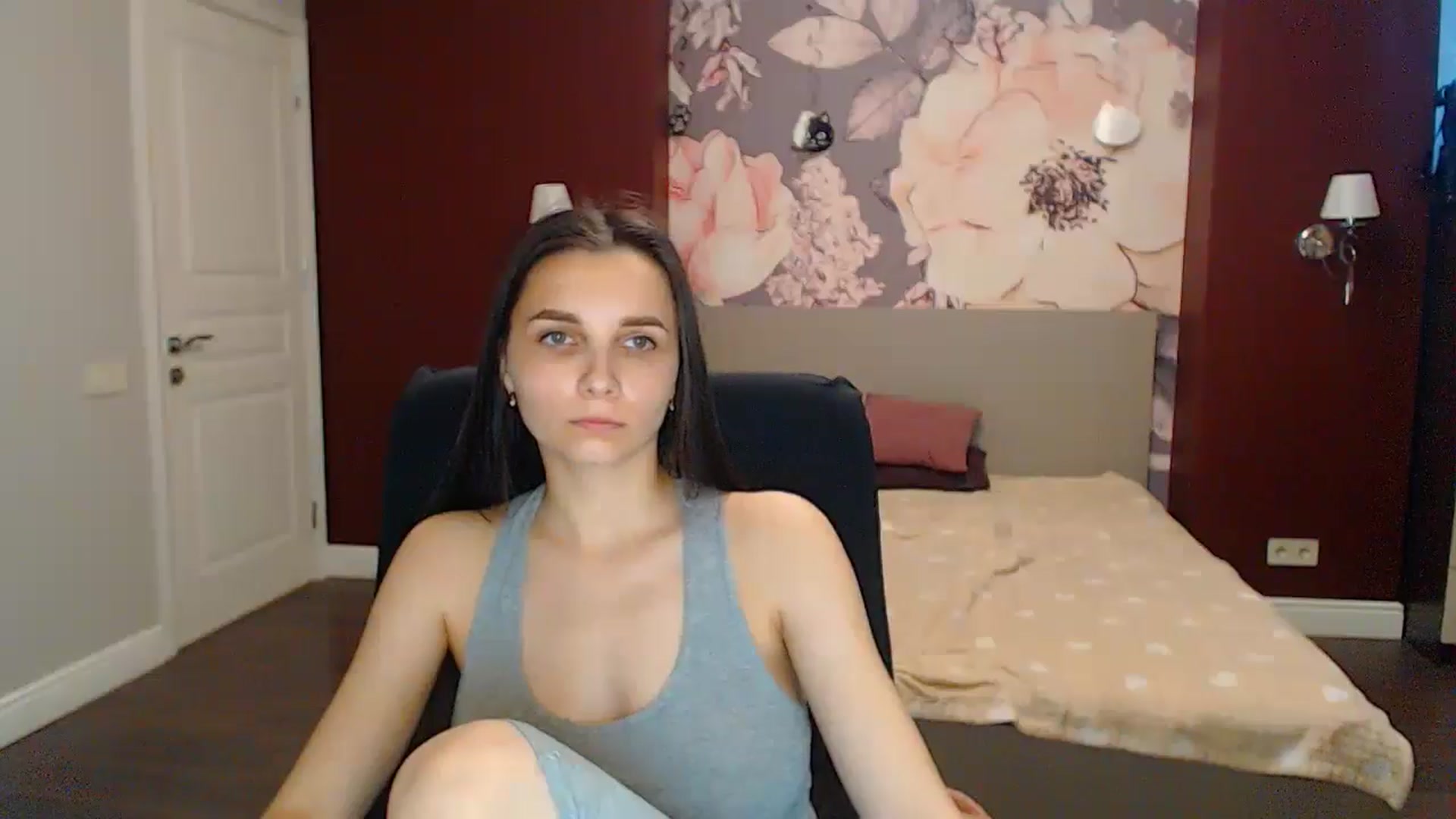 Gallery image thumbnail from Karina_Mils's myfreecams stream on, 05/30/2024, 11:37 image 12 of 20