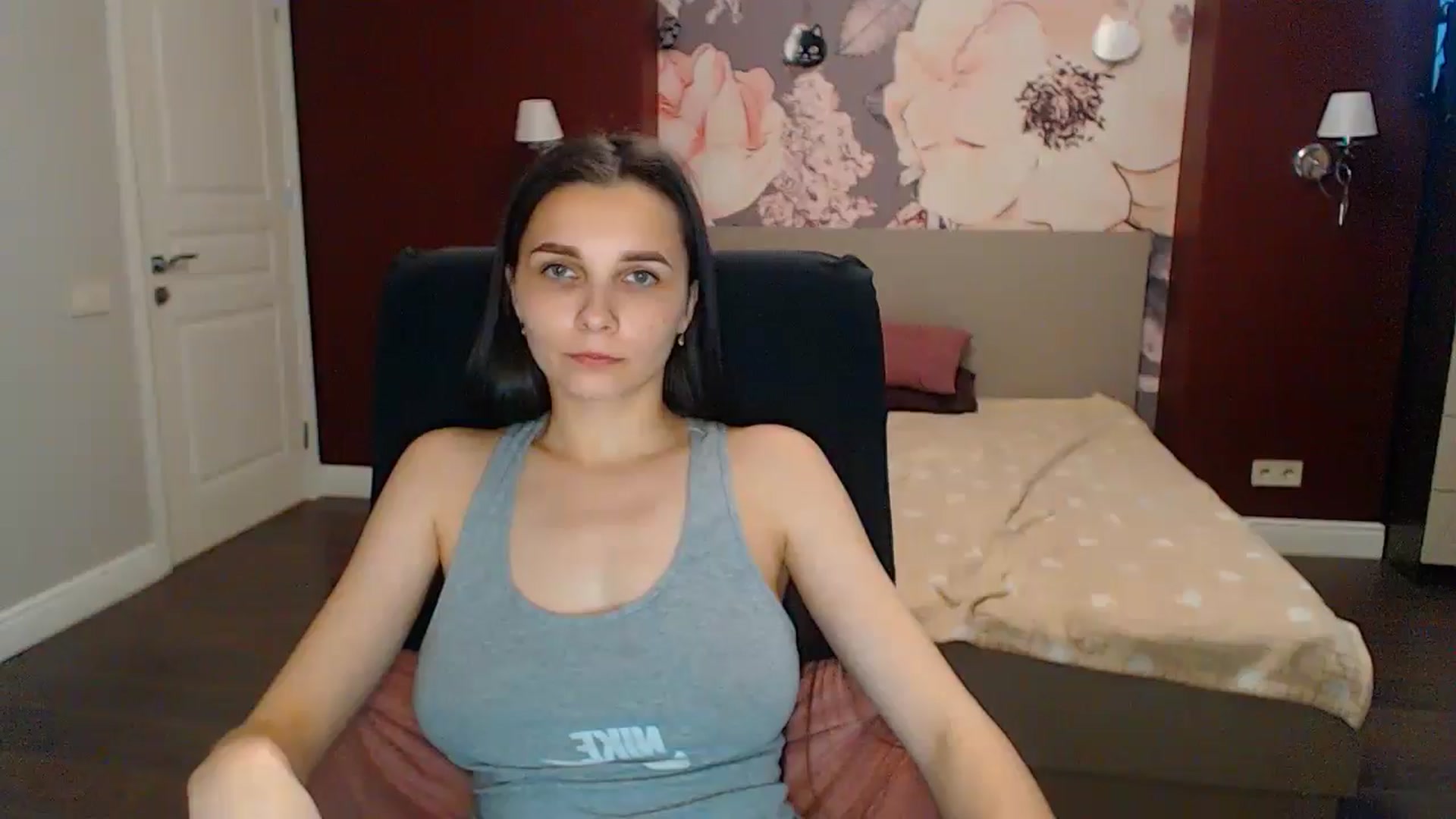 Gallery image thumbnail from Karina_Mils's myfreecams stream on, 05/30/2024, 12:17 image 1 of 20