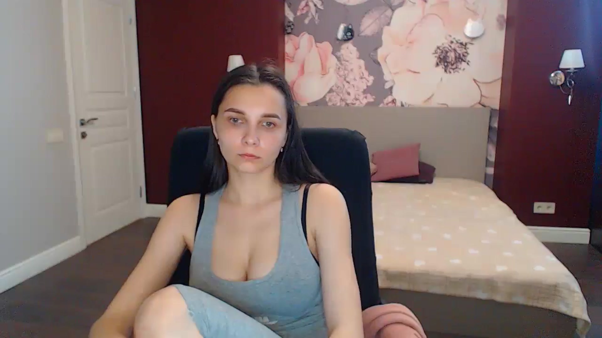 Gallery image thumbnail from Karina_Mils's myfreecams stream on, 05/31/2024, 13:06 image 11 of 20