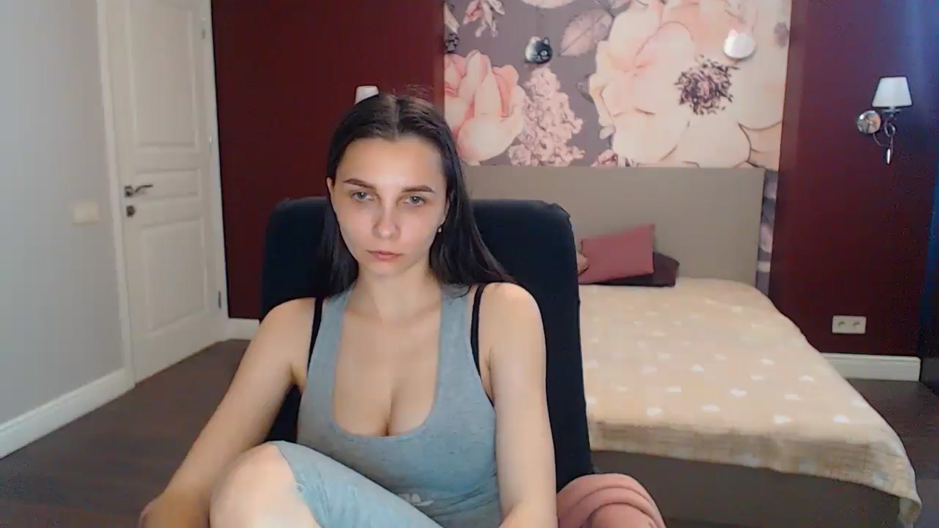 Gallery image thumbnail from Karina_Mils's myfreecams stream on, 05/31/2024, 13:06 image 9 of 20