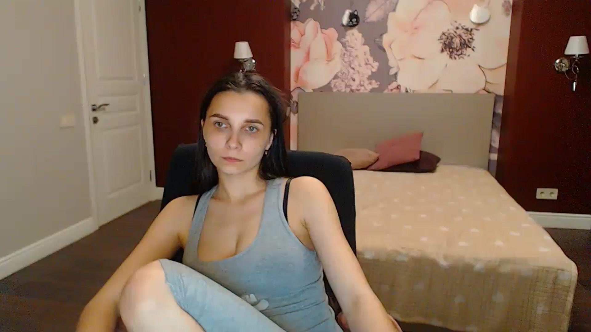 Gallery image thumbnail from Karina_Mils's myfreecams stream on, 05/31/2024, 19:07 image 2 of 20