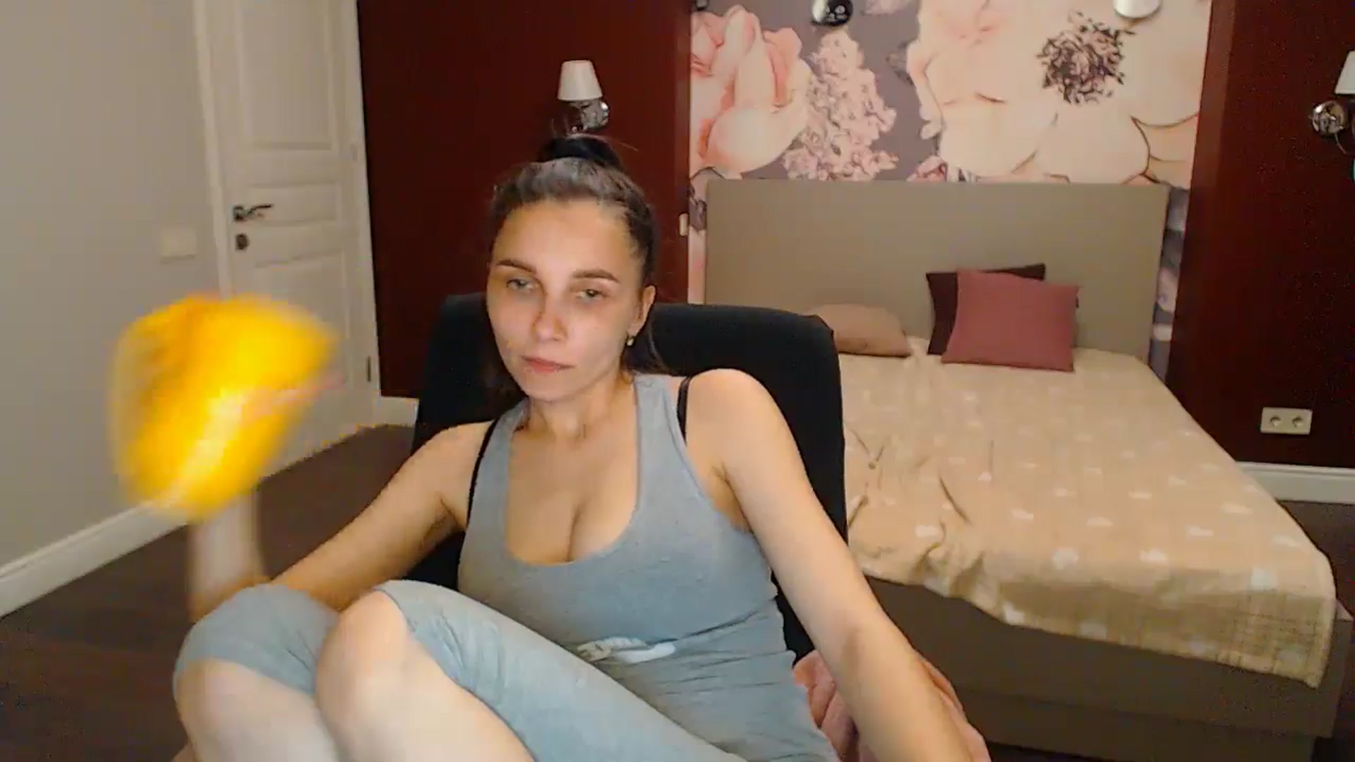Gallery image thumbnail from Karina_Mils's myfreecams stream on, 06/02/2024, 17:57 image 13 of 20