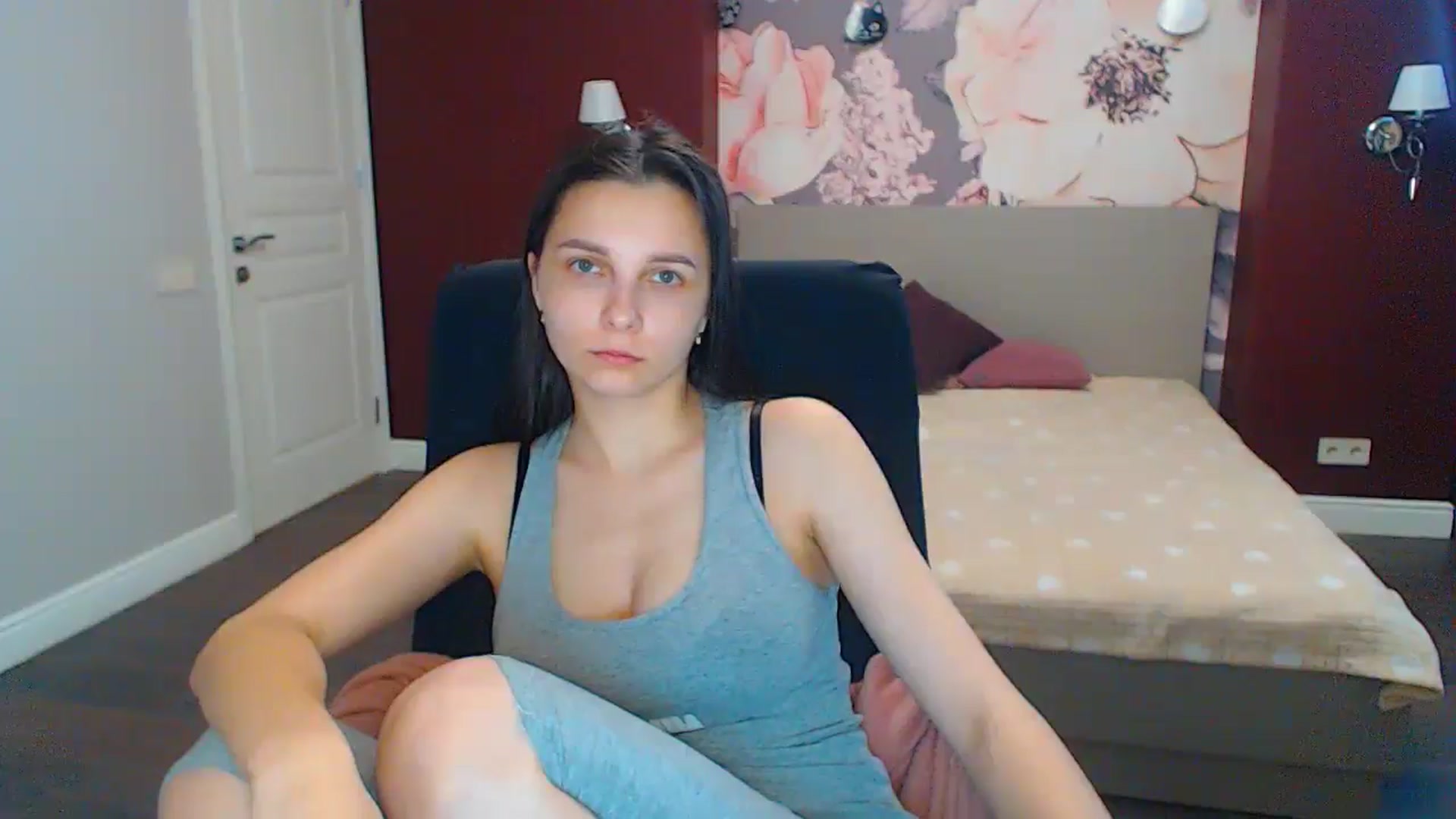 Gallery image thumbnail from Karina_Mils's myfreecams stream on, 06/13/2024, 11:32 image 2 of 20
