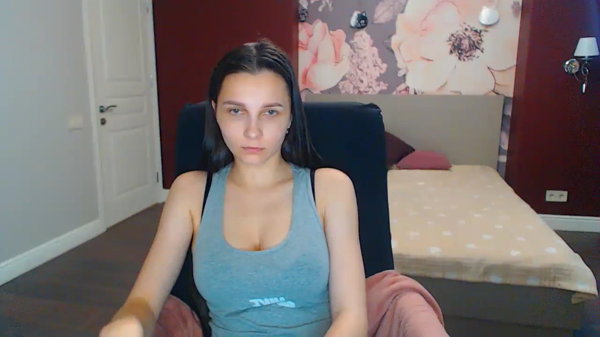 Gallery image thumbnail from Karina_Mils's myfreecams stream on, 06/13/2024, 11:32 image 4 of 20