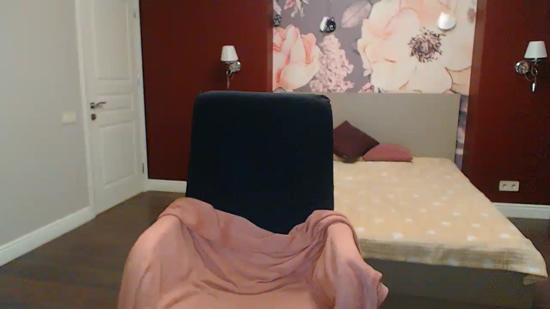 Gallery image thumbnail from Karina_Mils's myfreecams stream on, 06/13/2024, 11:32 image 13 of 20