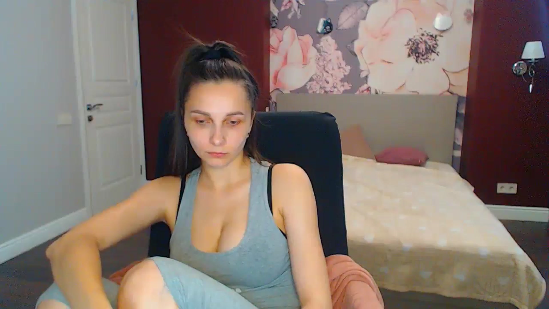 Gallery image thumbnail from Karina_Mils's myfreecams stream on, 06/22/2024, 15:41 image 20 of 20