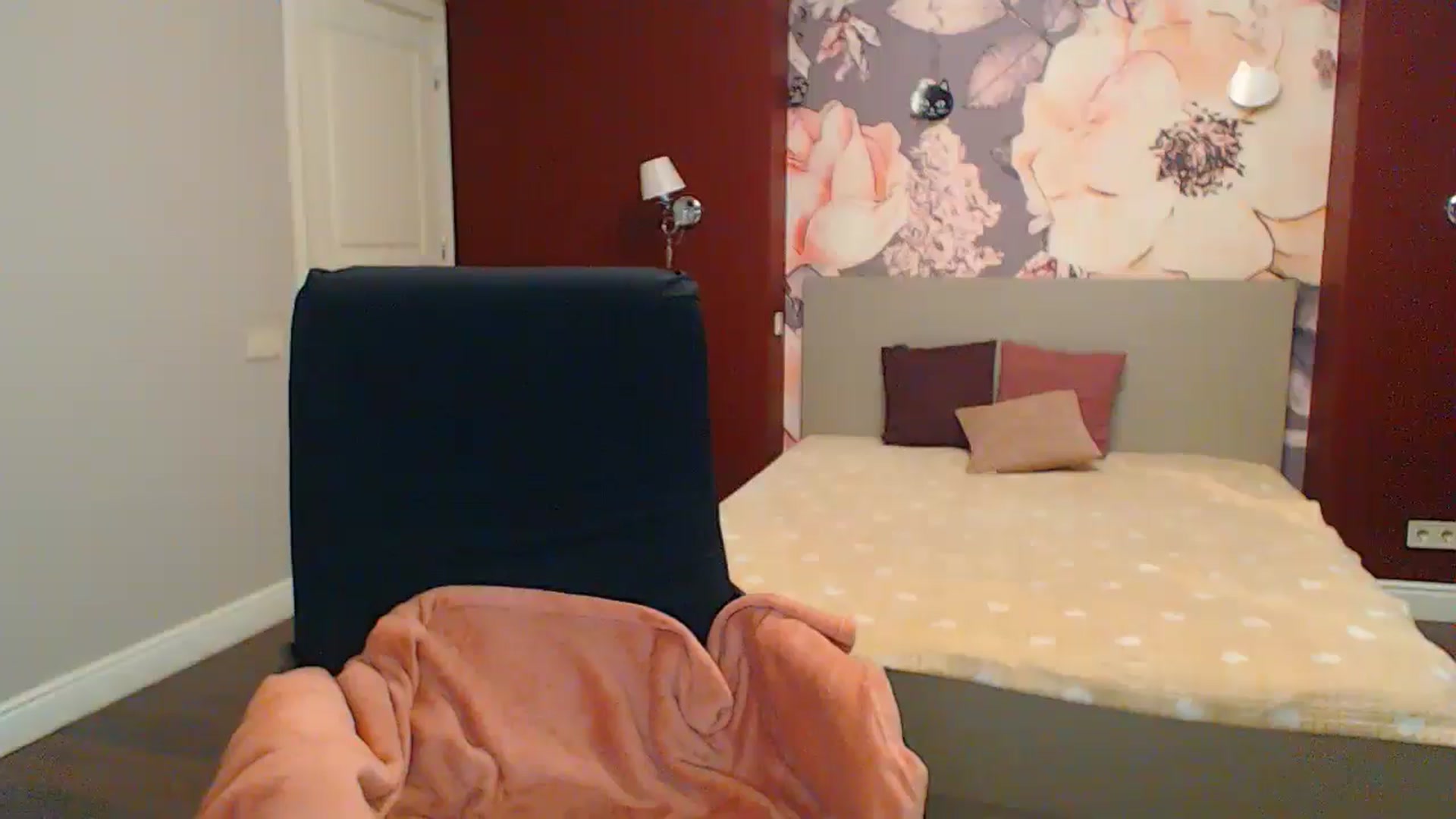 Gallery image thumbnail from Karina_Mils's myfreecams stream on, 06/29/2024, 16:52 image 20 of 20