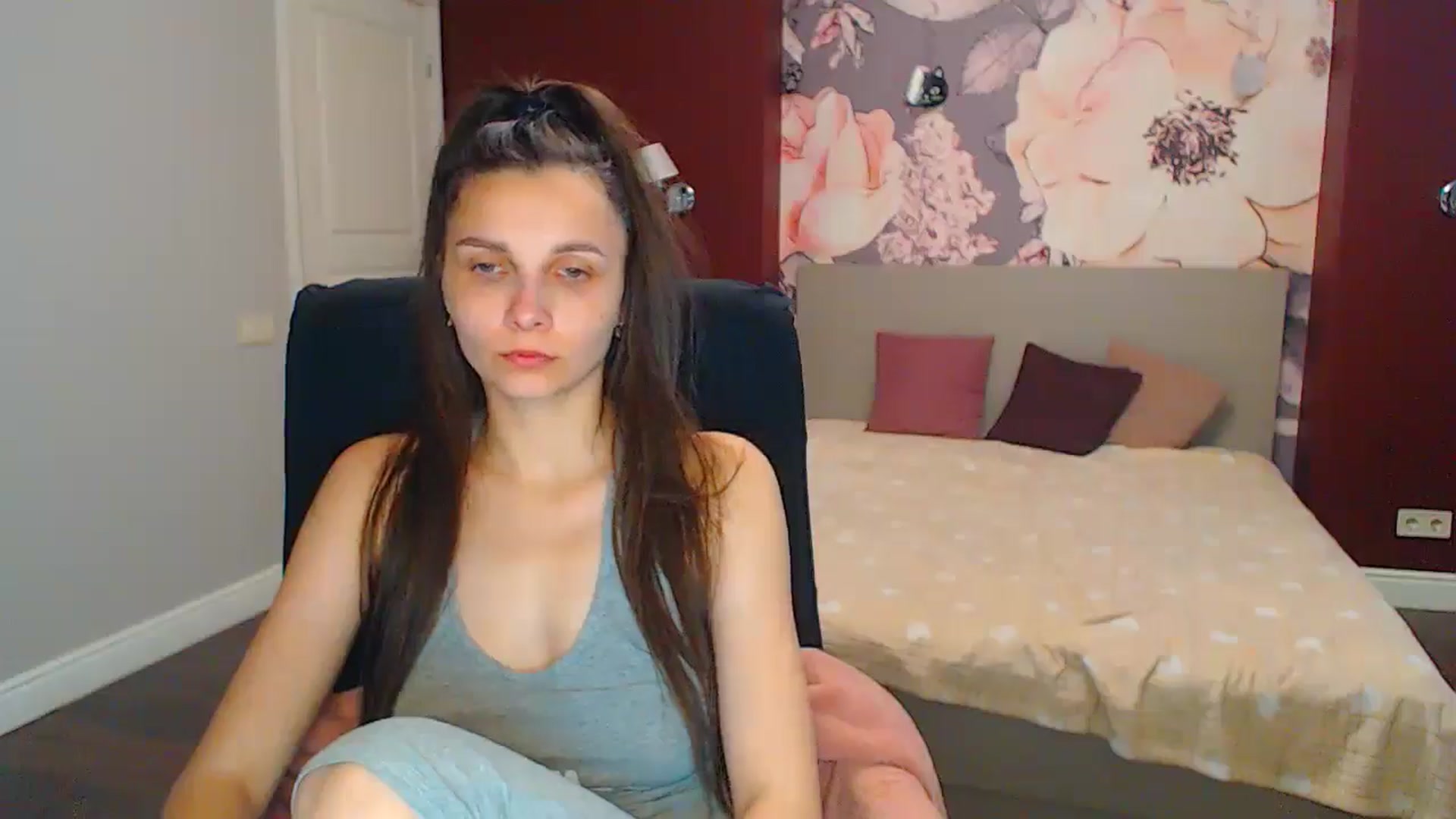 Gallery image thumbnail from Karina_Mils's myfreecams stream on, 07/01/2024, 06:44 image 3 of 20