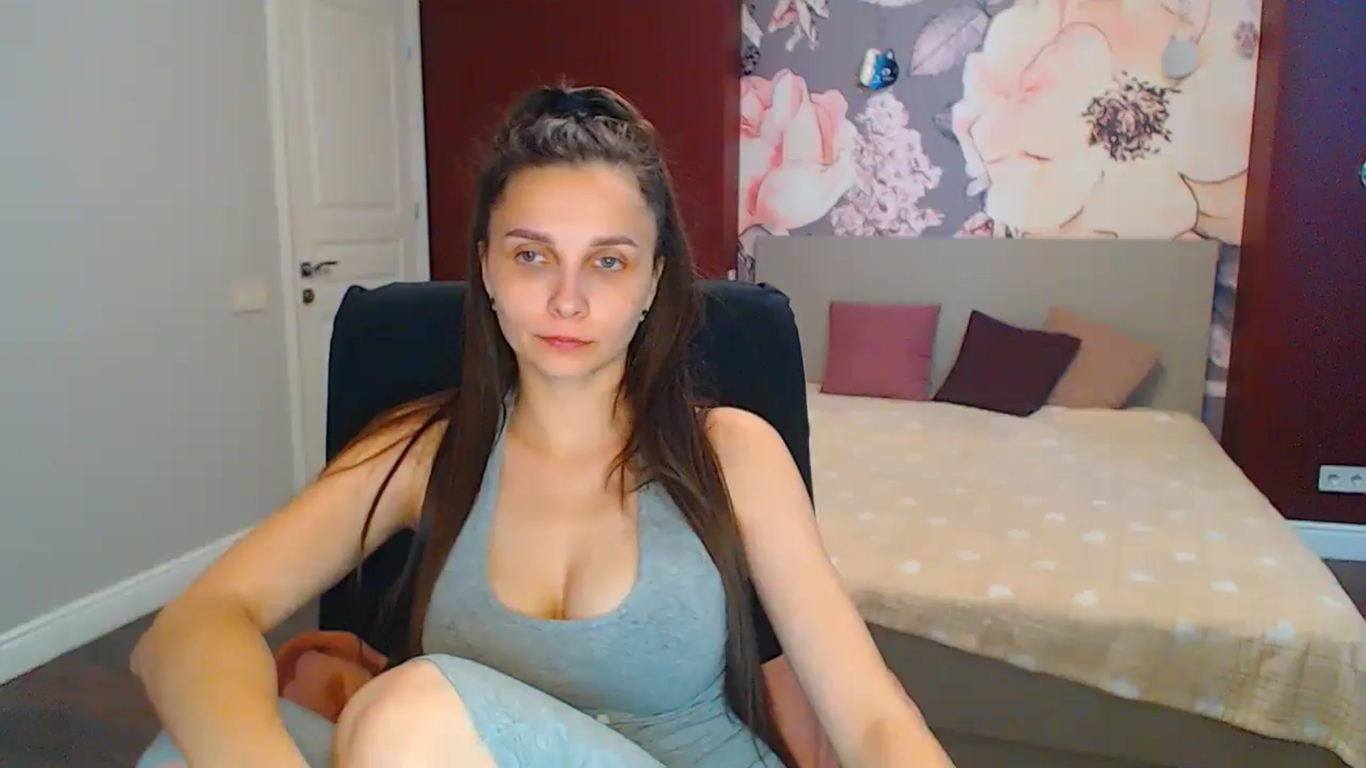Gallery image thumbnail from Karina_Mils's myfreecams stream on, 07/01/2024, 09:26 image 3 of 20