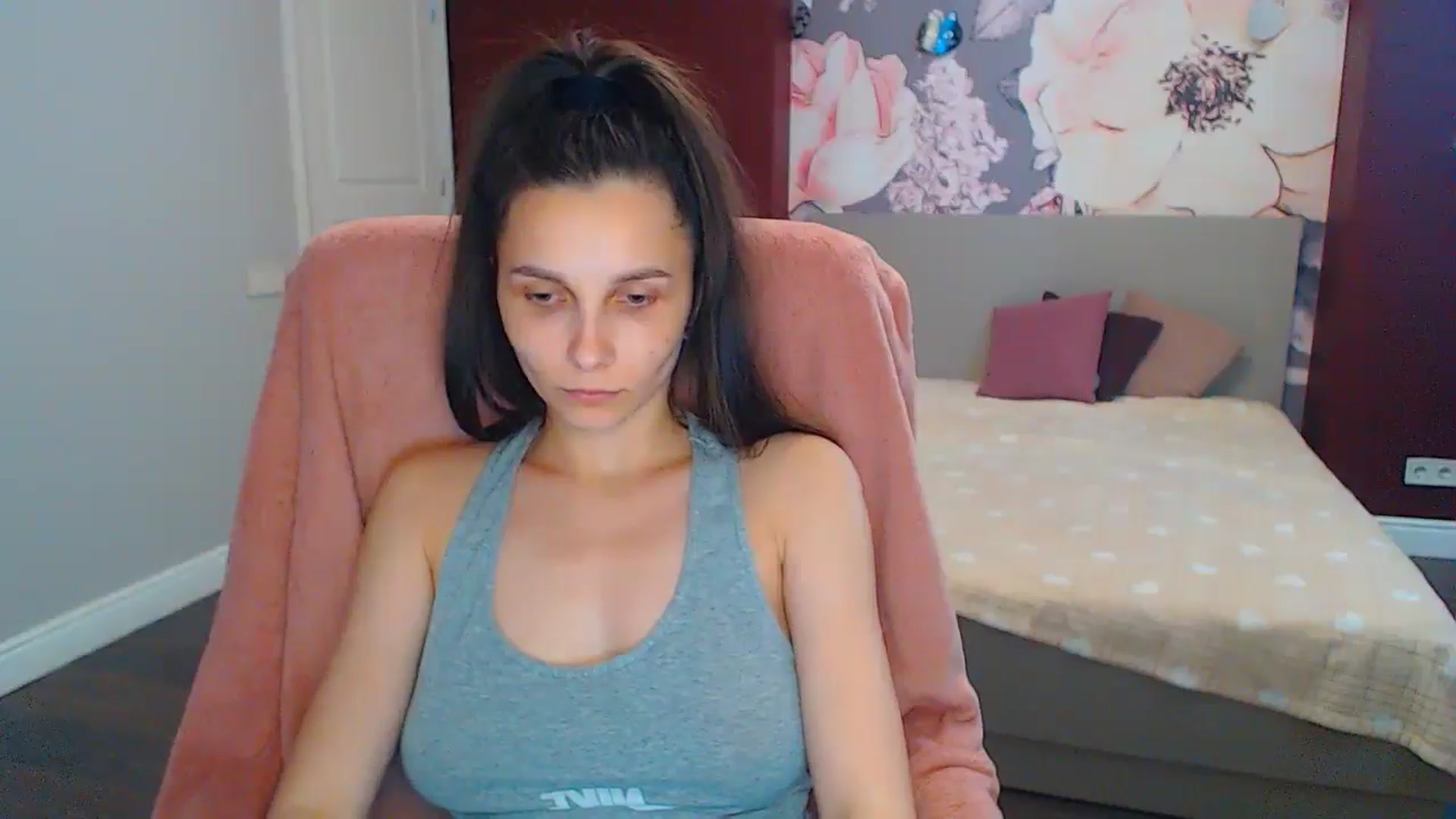 Gallery image thumbnail from Karina_Mils's myfreecams stream on, 07/01/2024, 11:58 image 9 of 20