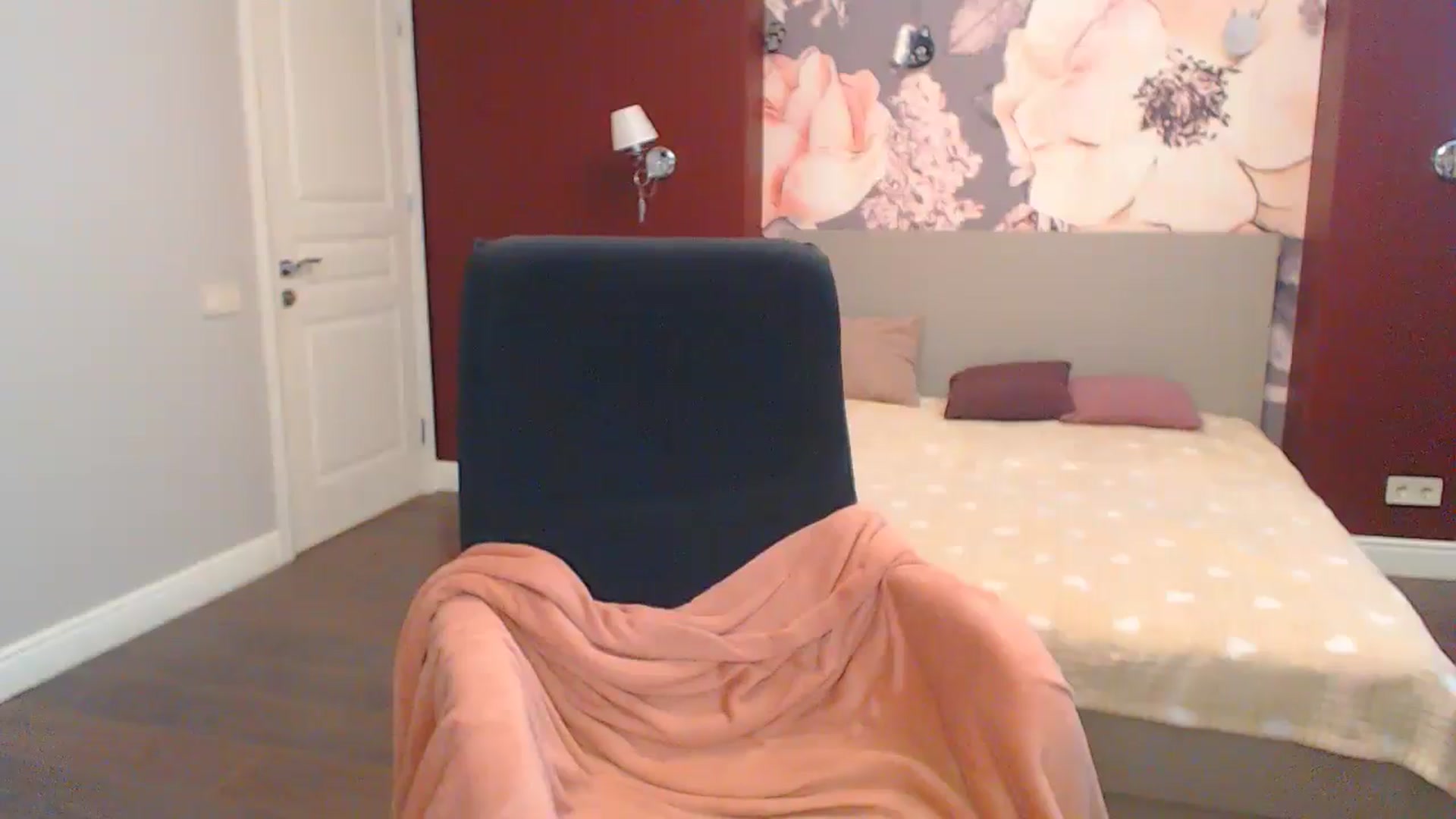 Gallery image thumbnail from Karina_Mils's myfreecams stream on, 07/05/2024, 11:32 image 20 of 20