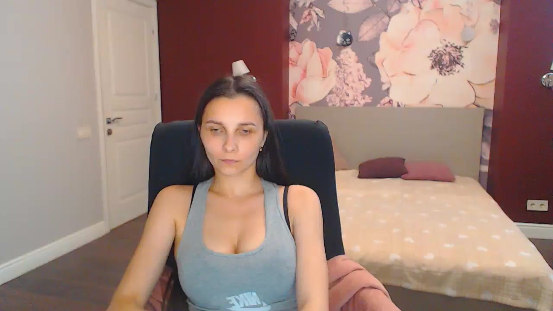 Gallery image thumbnail from Karina_Mils's myfreecams stream on, 07/05/2024, 14:47 image 20 of 20