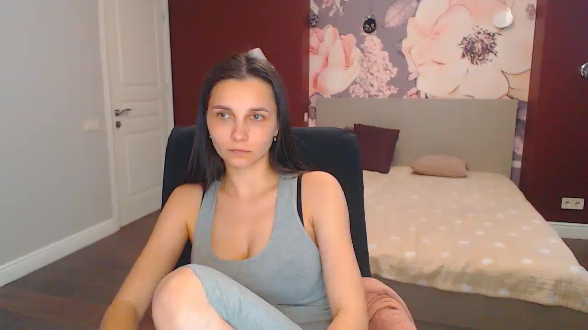 Gallery image thumbnail from Karina_Mils's myfreecams stream on, 07/11/2024, 11:20 image 3 of 20