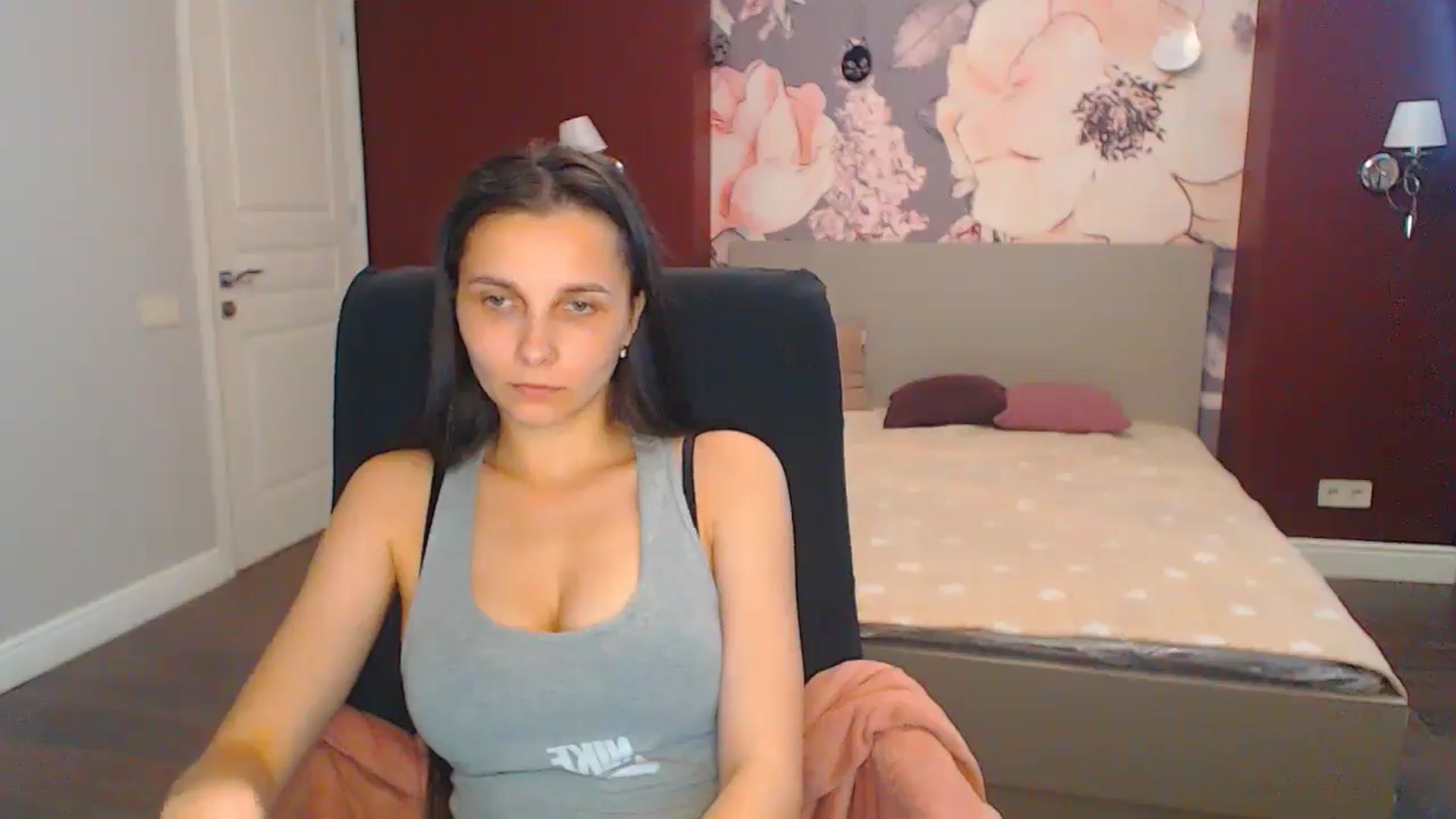 Gallery image thumbnail from Karina_Mils's myfreecams stream on, 07/12/2024, 13:26 image 20 of 20