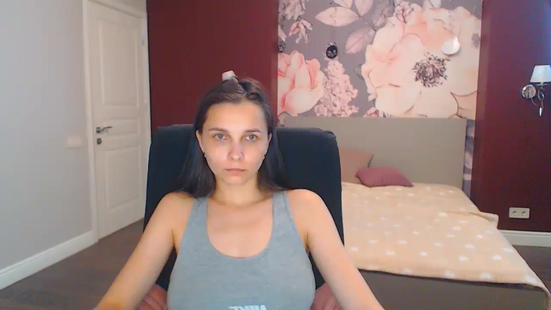 Gallery image thumbnail from Karina_Mils's myfreecams stream on, 07/18/2024, 11:02 image 1 of 20