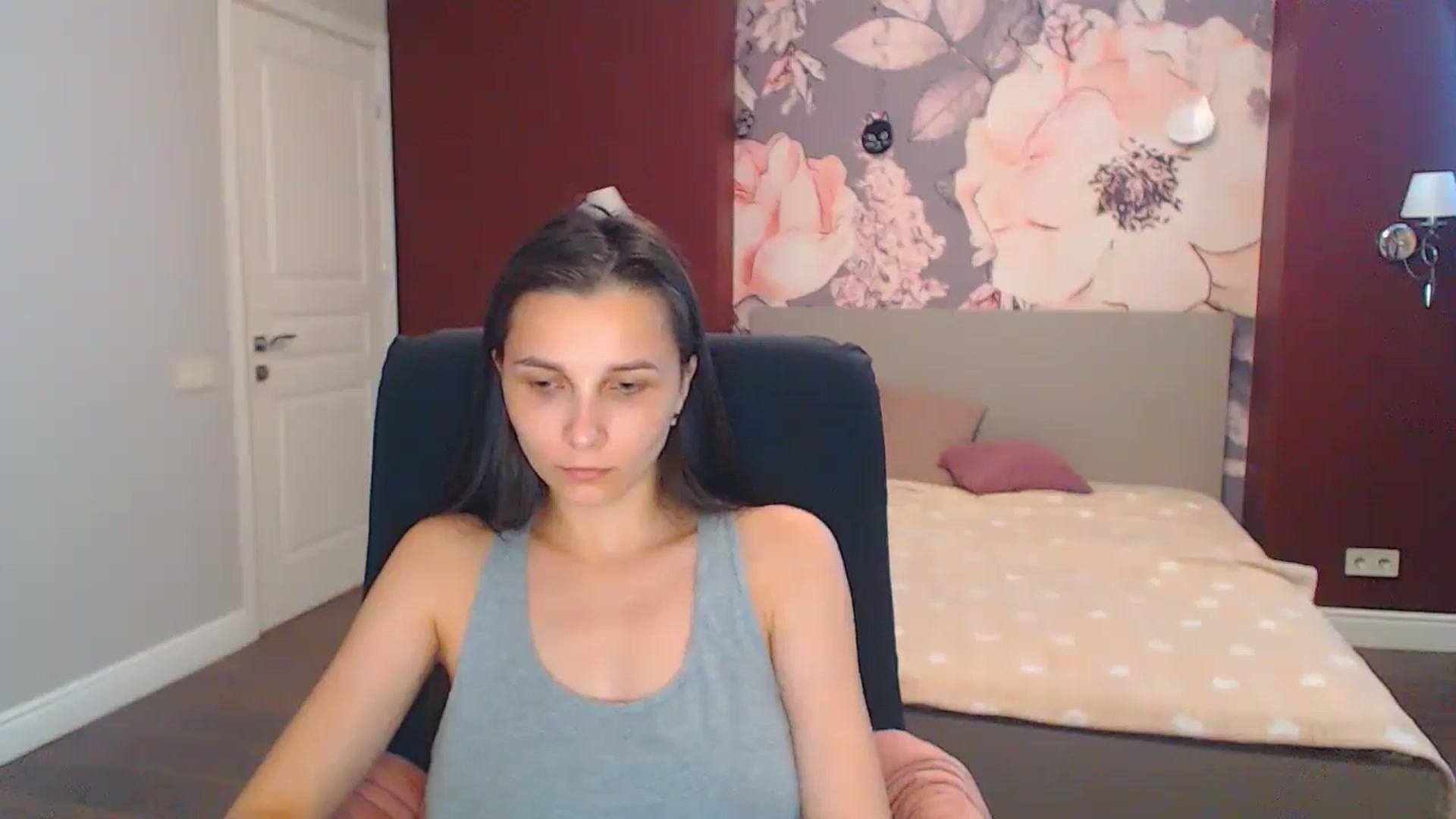 Gallery image thumbnail from Karina_Mils's myfreecams stream on, 07/18/2024, 11:02 image 4 of 20