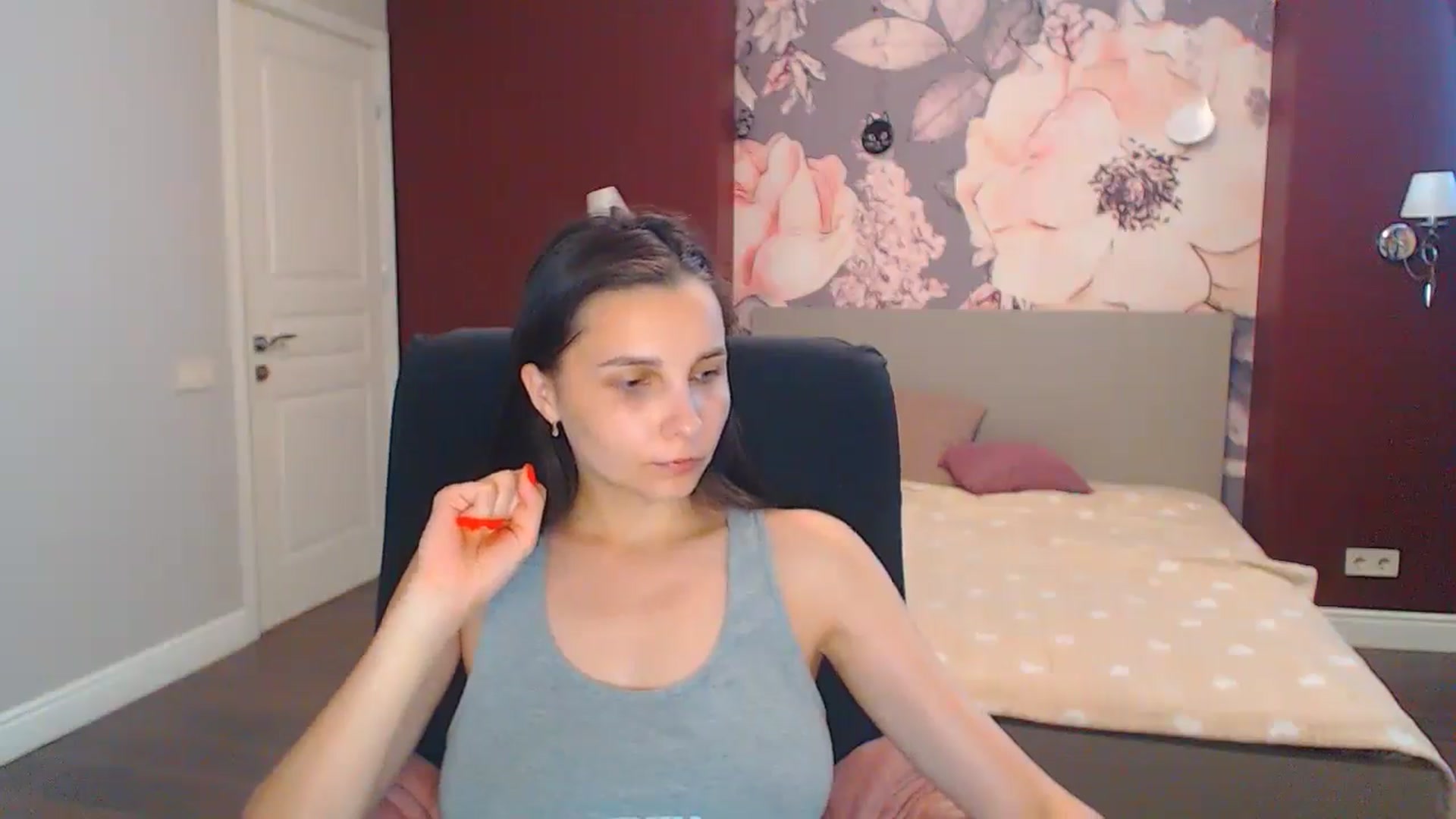 Gallery image thumbnail from Karina_Mils's myfreecams stream on, 07/18/2024, 11:02 image 2 of 20