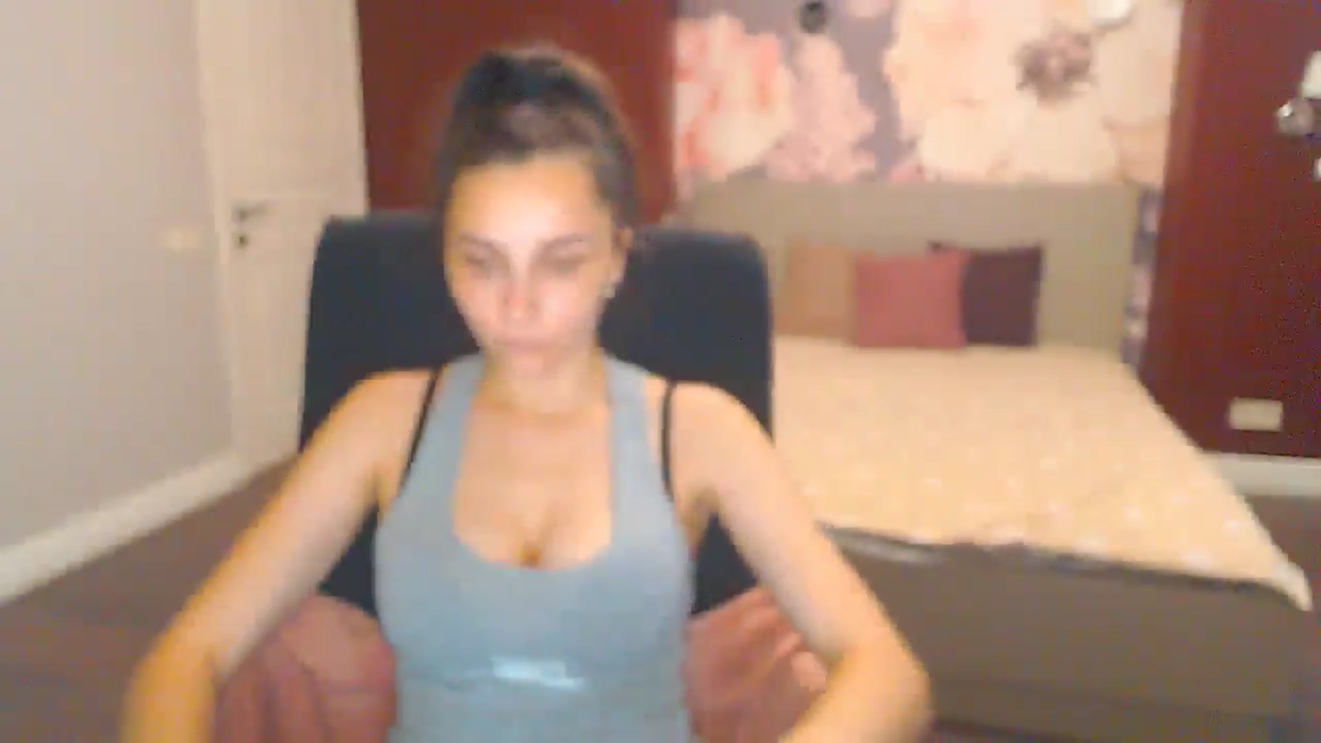 Gallery image thumbnail from Karina_Mils's myfreecams stream on, 07/19/2024, 17:11 image 8 of 20