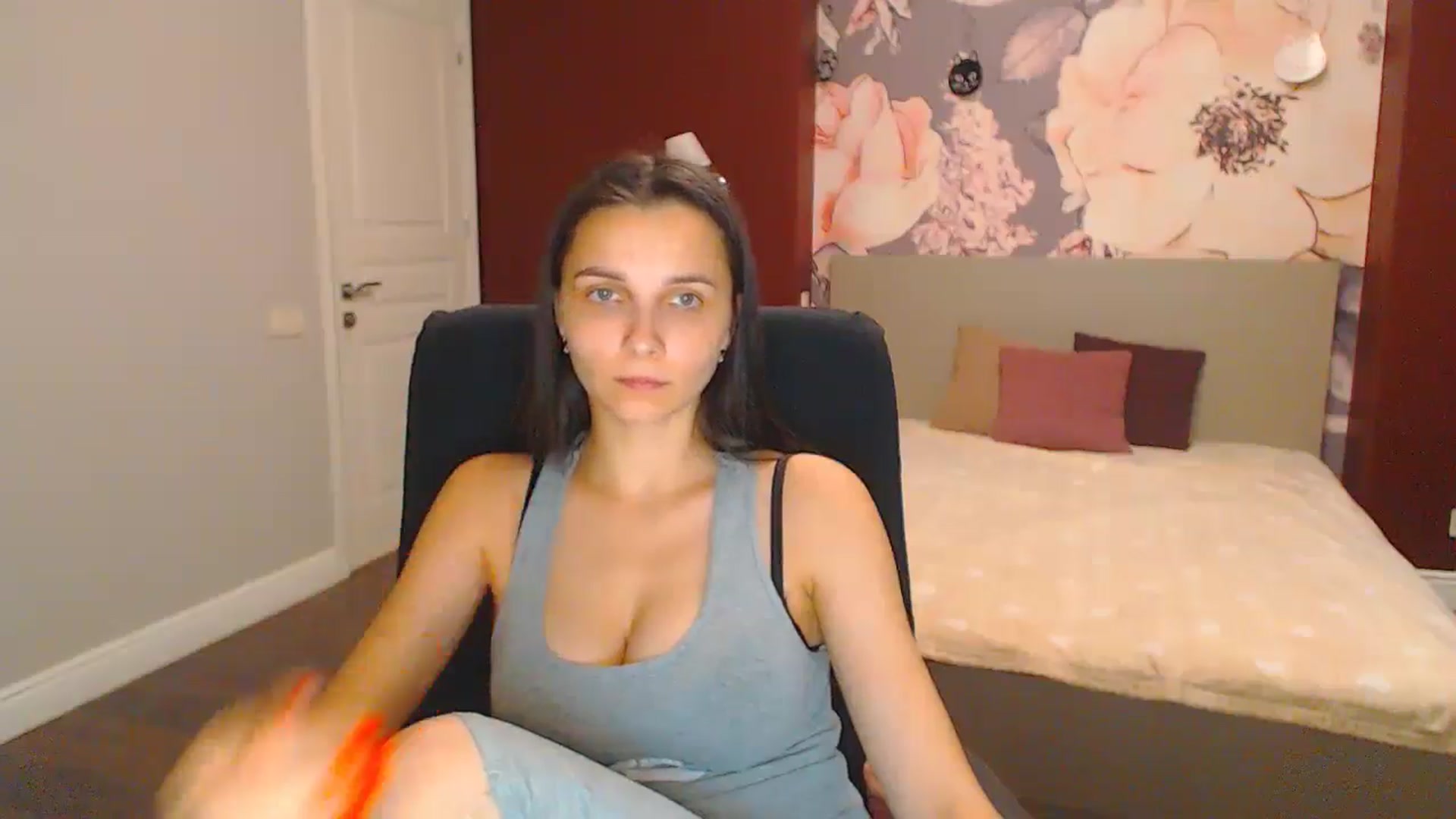 Gallery image thumbnail from Karina_Mils's myfreecams stream on, 07/26/2024, 16:02 image 2 of 20