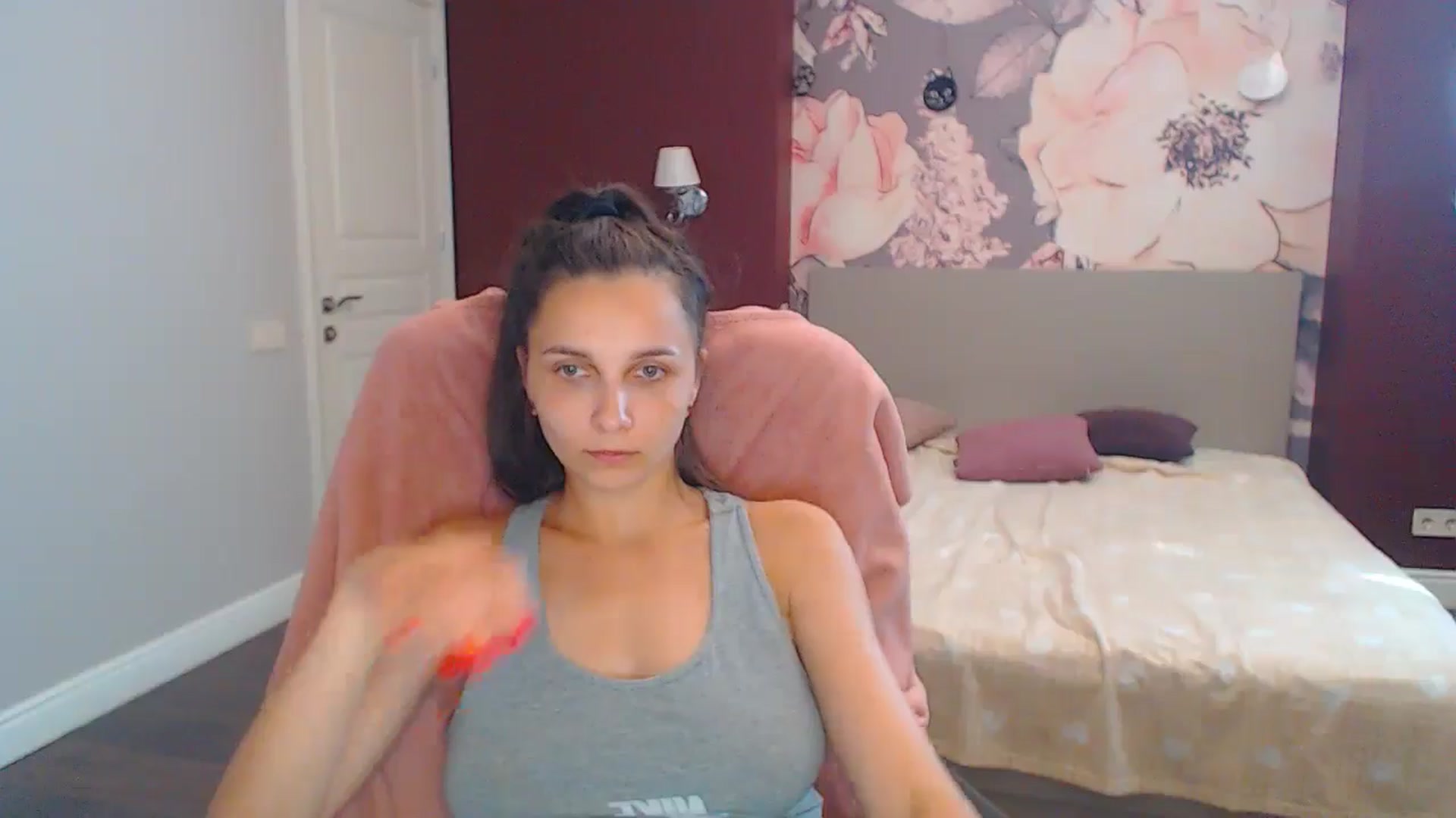 Gallery image thumbnail from Karina_Mils's myfreecams stream on, 08/15/2024, 12:34 image 18 of 20
