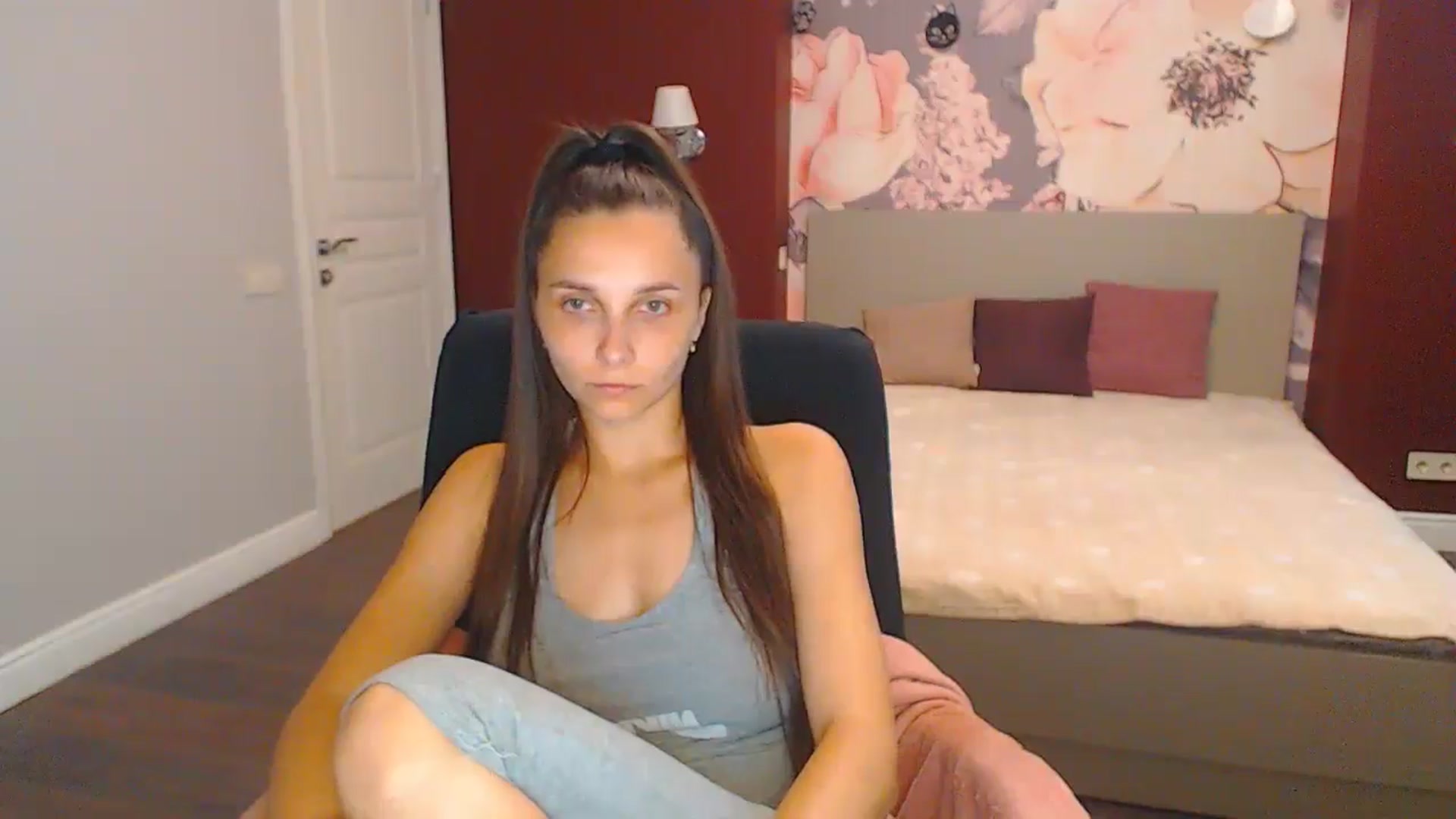 Gallery image thumbnail from Karina_Mils's myfreecams stream on, 08/16/2024, 06:43 image 9 of 20