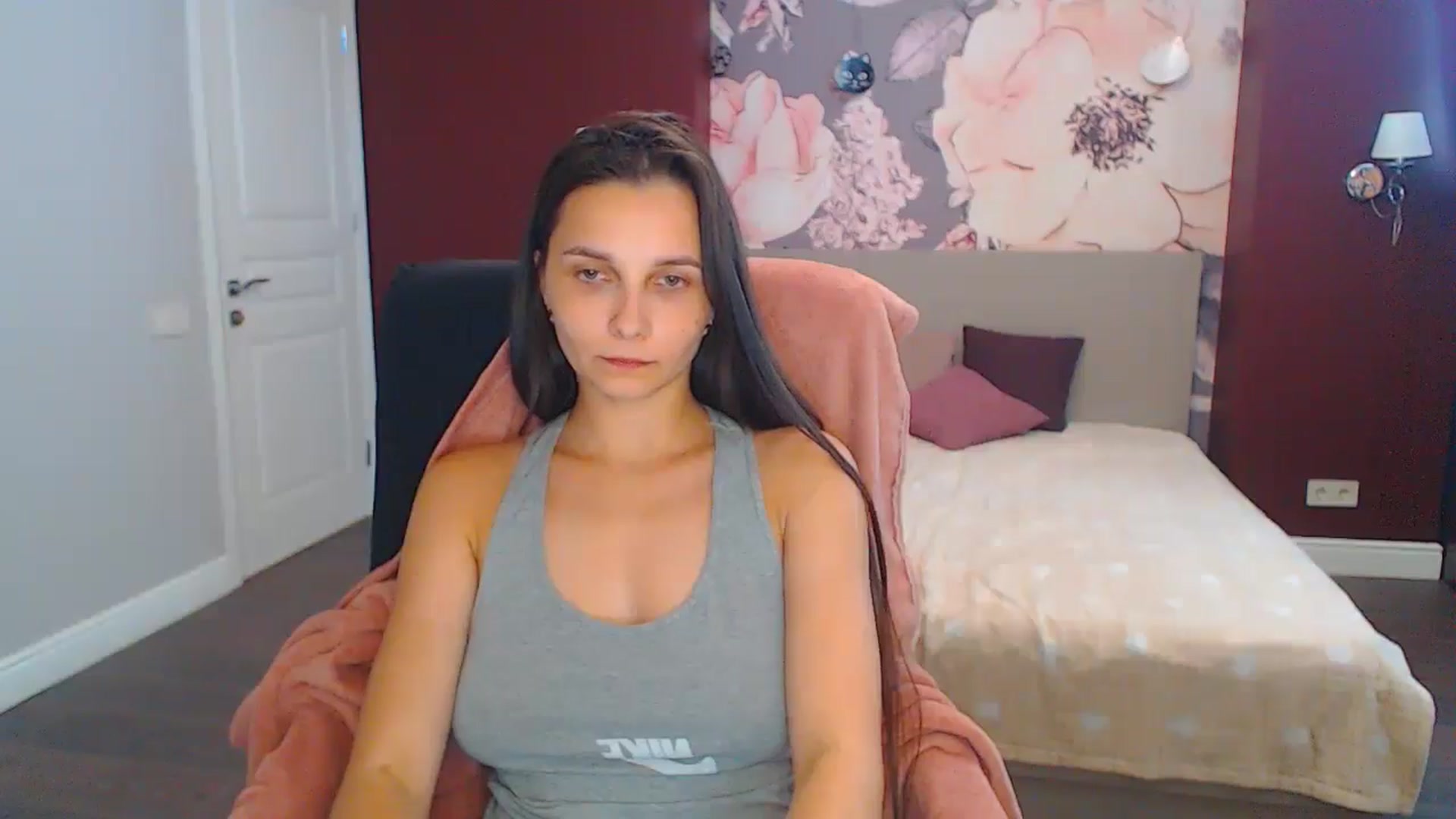 Gallery image thumbnail from Karina_Mils's myfreecams stream on, 08/22/2024, 11:13 image 15 of 20