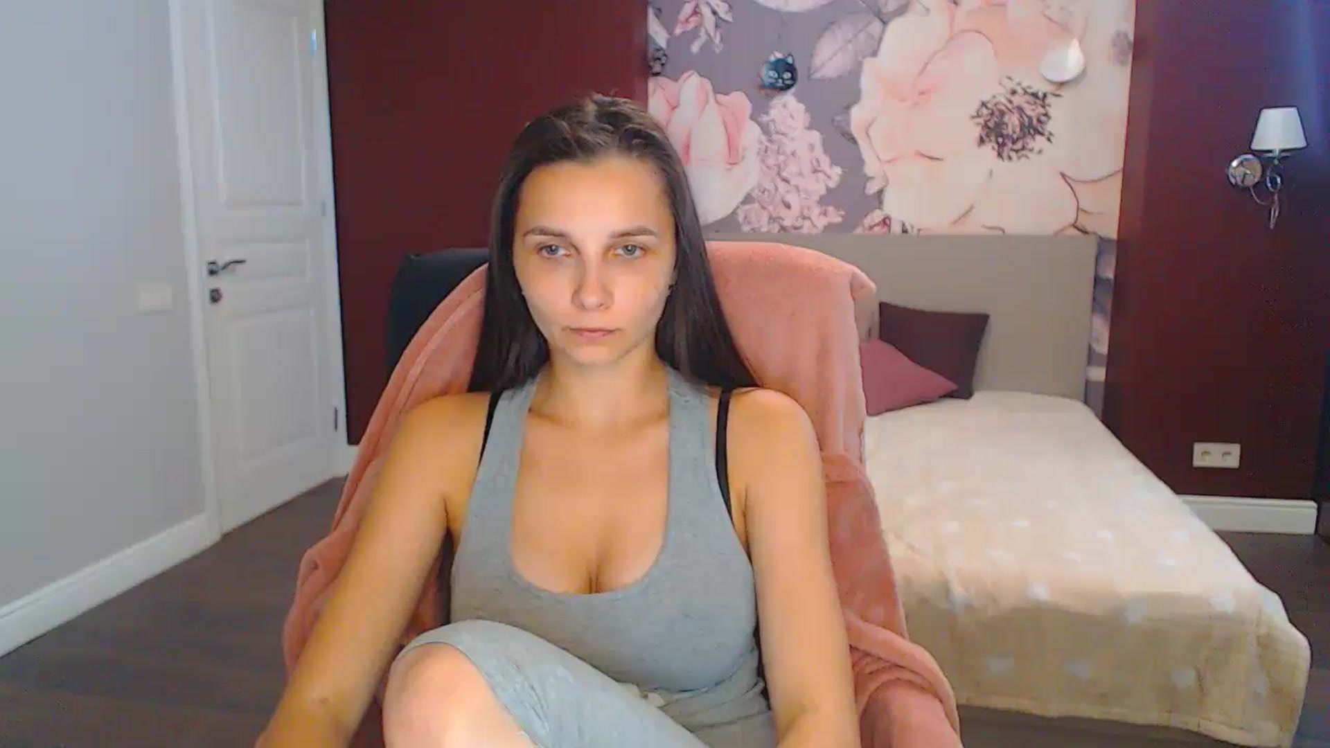 Gallery image thumbnail from Karina_Mils's myfreecams stream on, 08/22/2024, 11:13 image 3 of 20