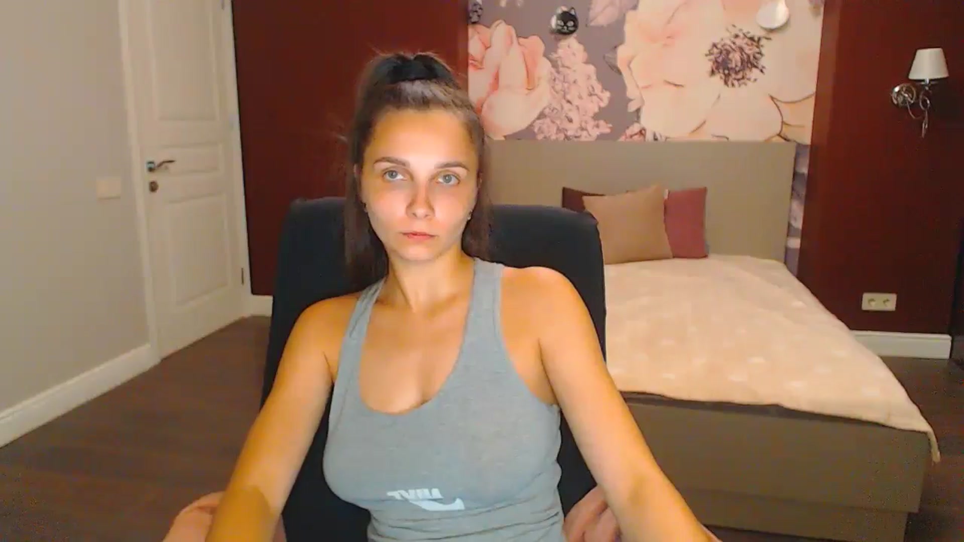 Gallery image thumbnail from Karina_Mils's myfreecams stream on, 08/24/2024, 19:34 image 20 of 20