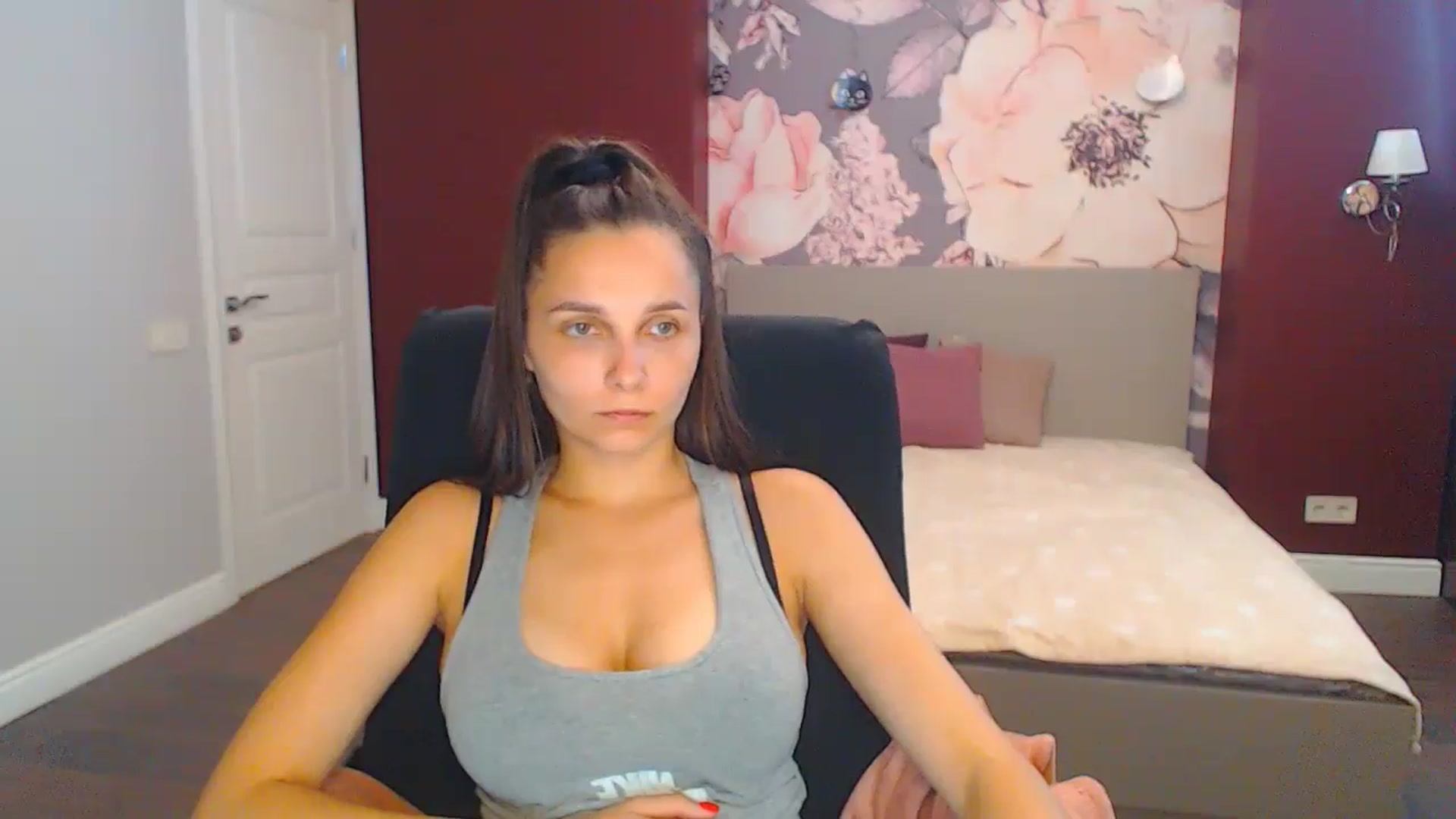 Gallery image thumbnail from Karina_Mils's myfreecams stream on, 08/25/2024, 14:47 image 2 of 20