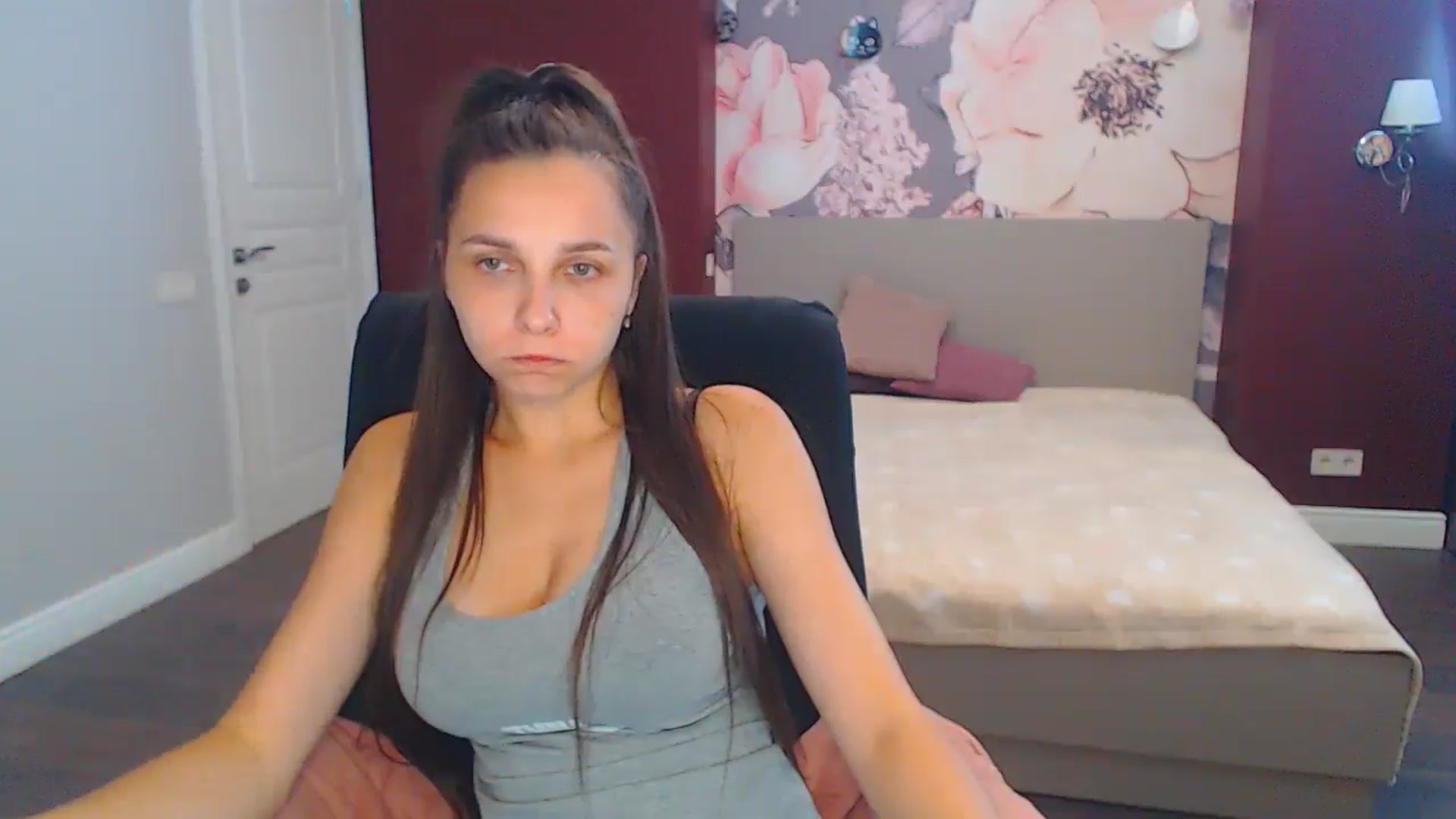 Gallery image thumbnail from Karina_Mils's myfreecams stream on, 08/26/2024, 11:21 image 20 of 20