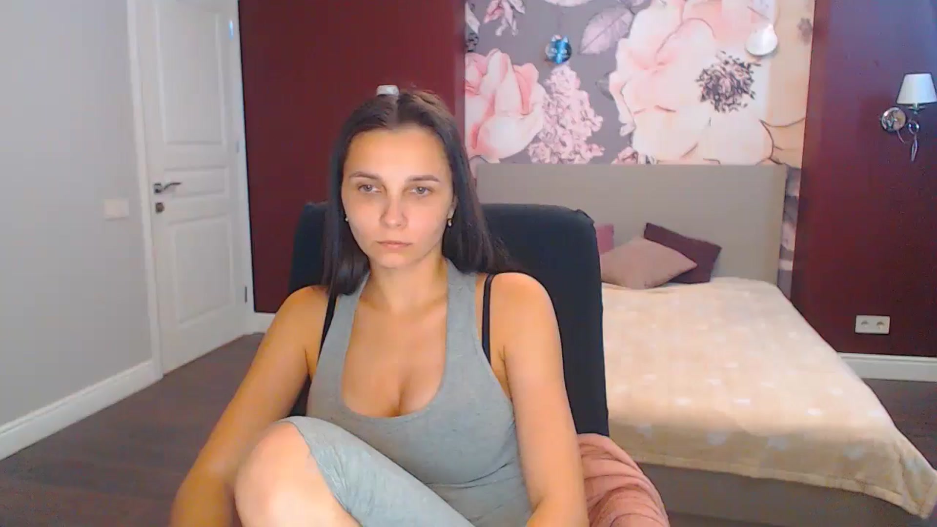 Gallery image thumbnail from Karina_Mils's myfreecams stream on, 08/29/2024, 10:00 image 1 of 20