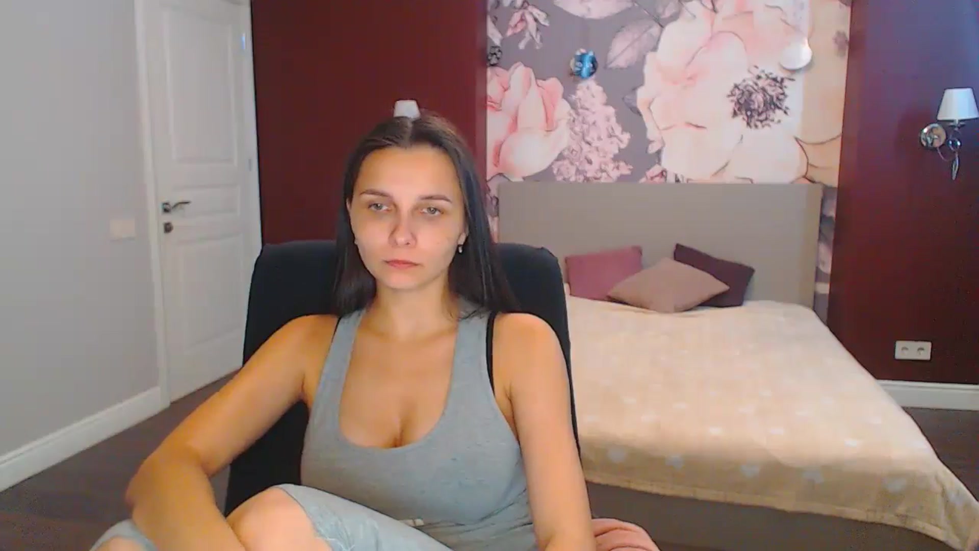 Gallery image thumbnail from Karina_Mils's myfreecams stream on, 08/29/2024, 11:08 image 6 of 20