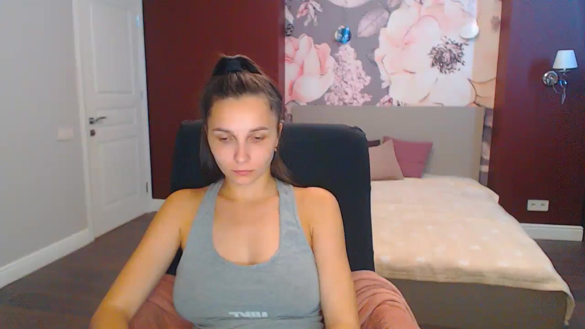 Gallery image thumbnail from Karina_Mils's myfreecams stream on, 09/01/2024, 07:12 image 19 of 20