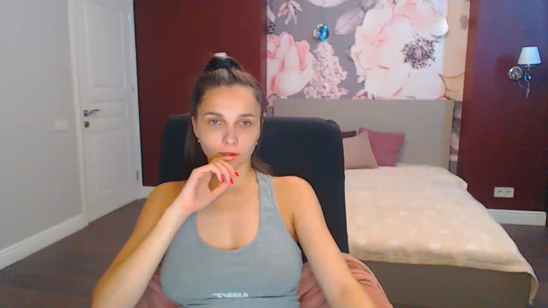 Gallery image thumbnail from Karina_Mils's myfreecams stream on, 09/01/2024, 07:12 image 20 of 20