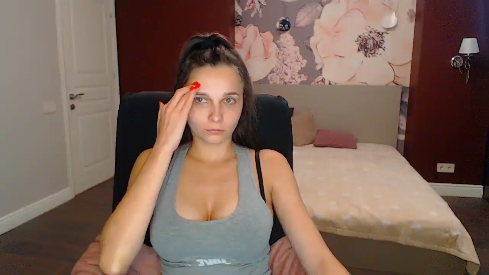 Gallery image thumbnail from Karina_Mils's myfreecams stream on, 09/05/2024, 11:49 image 16 of 20