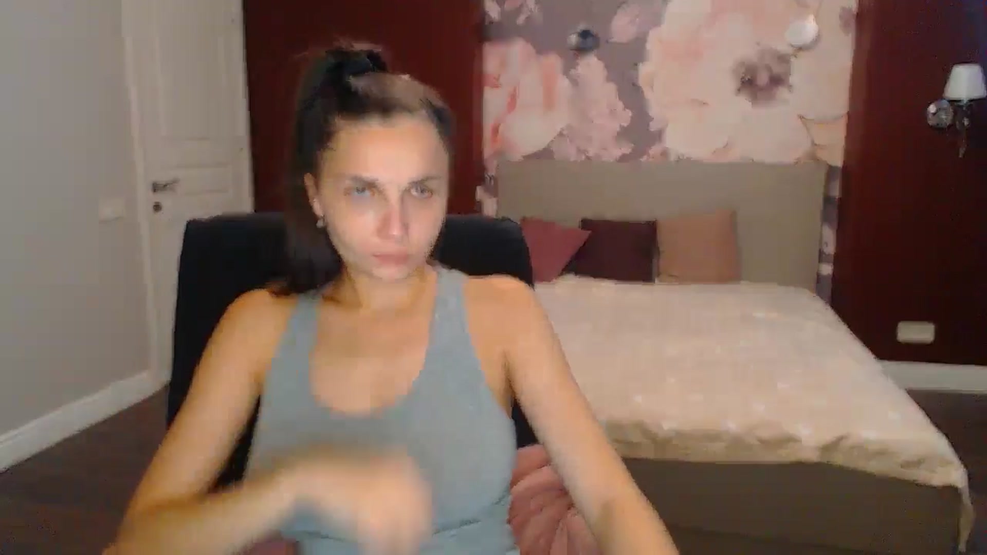 Gallery image thumbnail from Karina_Mils's myfreecams stream on, 09/07/2024, 06:34 image 16 of 20