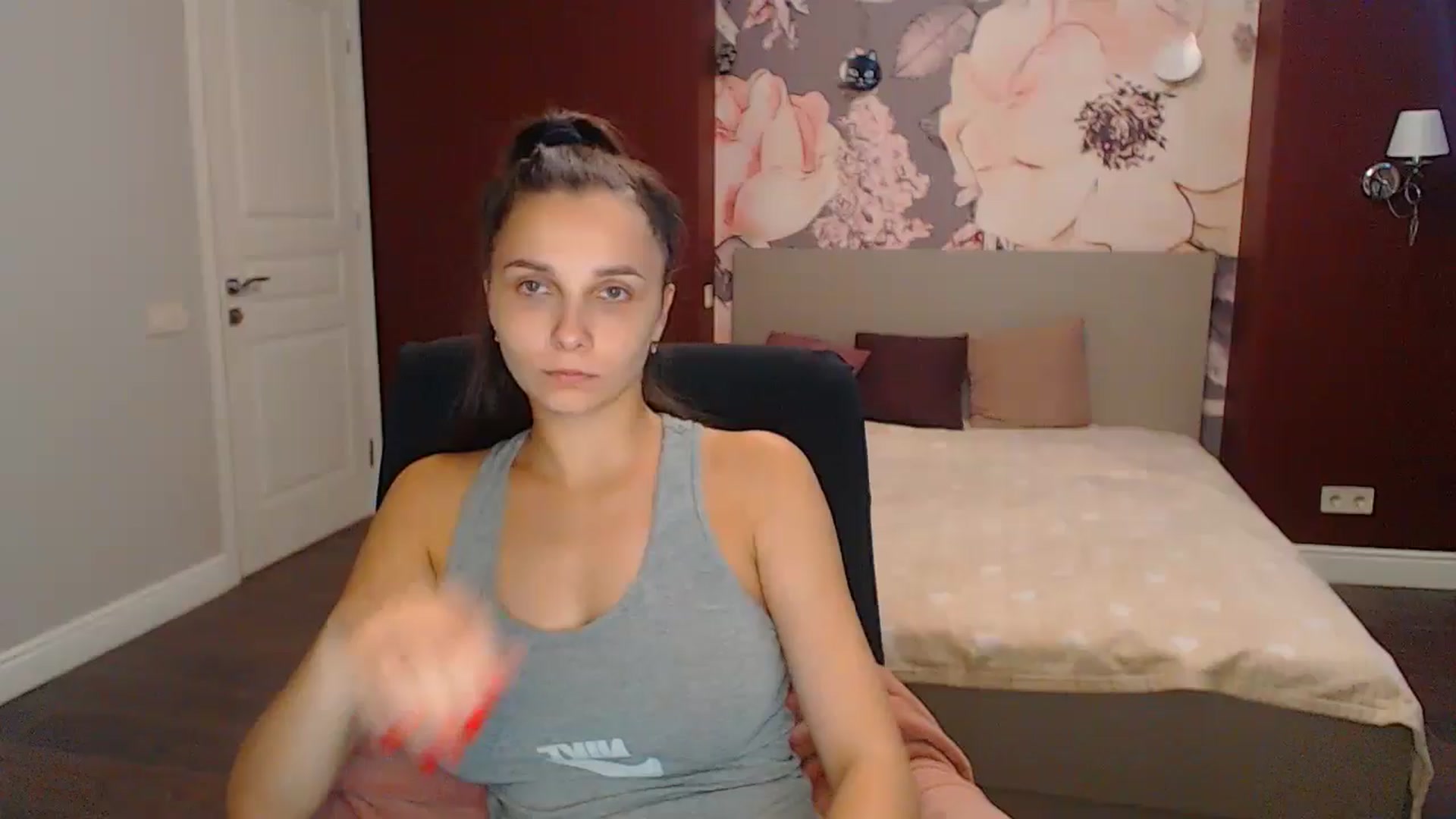 Gallery image thumbnail from Karina_Mils's myfreecams stream on, 09/07/2024, 06:34 image 1 of 20