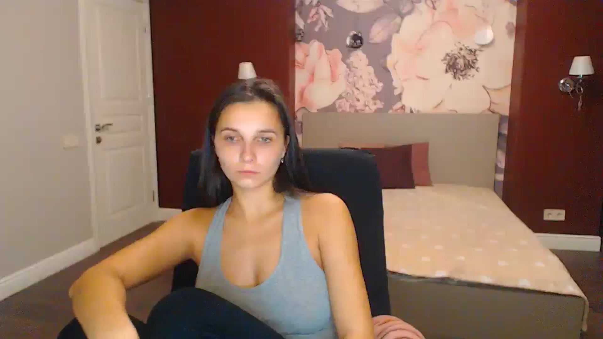 Gallery image thumbnail from Karina_Mils's myfreecams stream on, 12/07/2024, 19:20 image 2 of 20