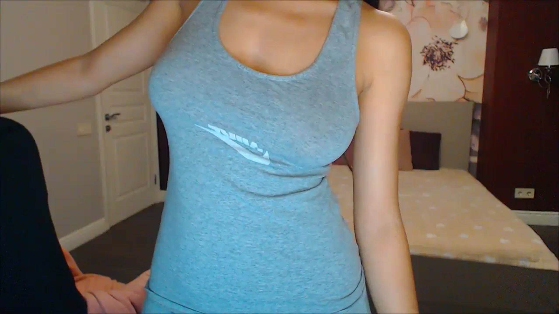 Gallery image thumbnail from Karina_Mils's myfreecams stream on, 12/26/2024, 12:30 image 14 of 20