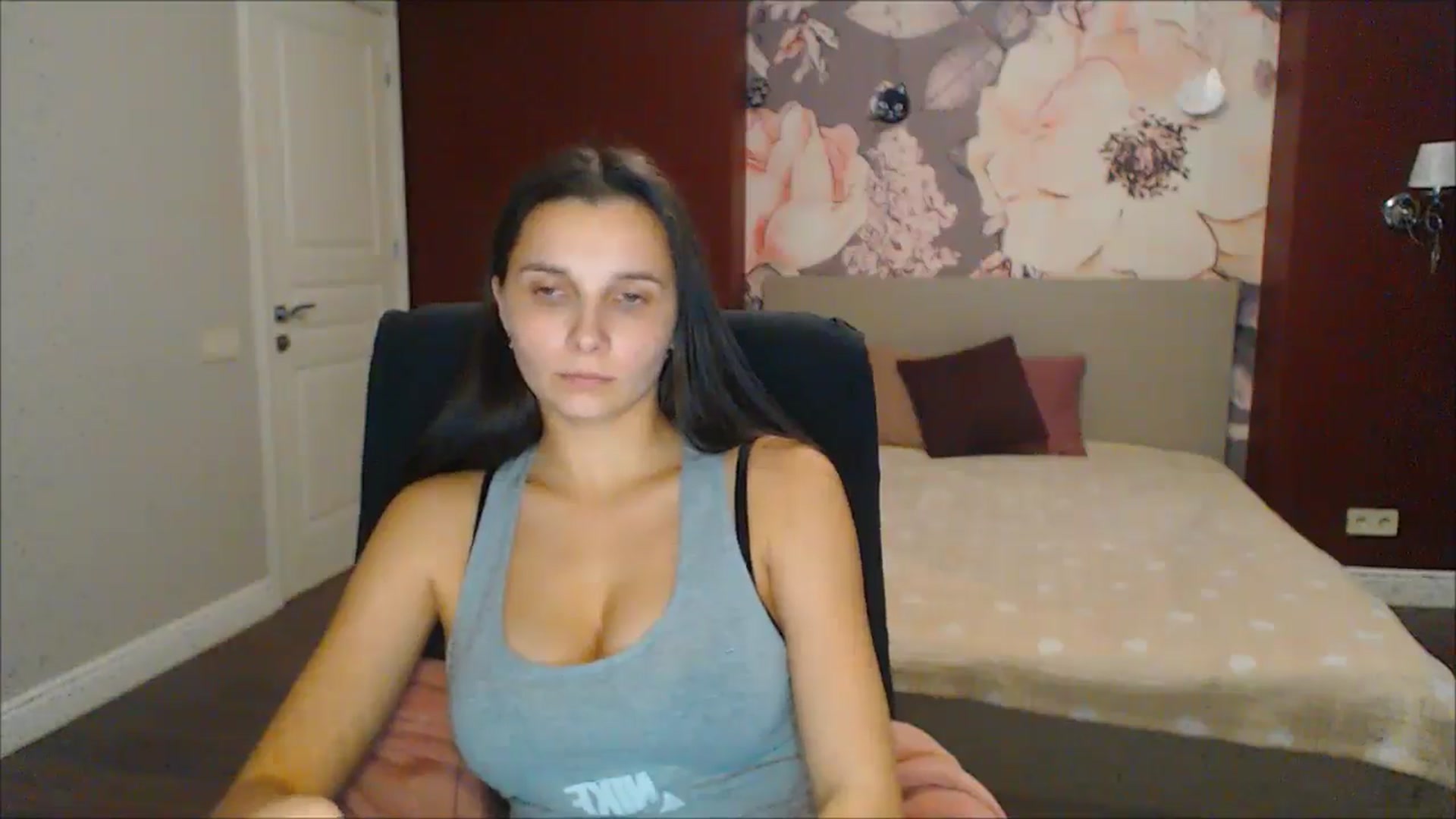 Gallery image thumbnail from Karina_Mils's myfreecams stream on, 12/30/2024, 11:22 image 19 of 20